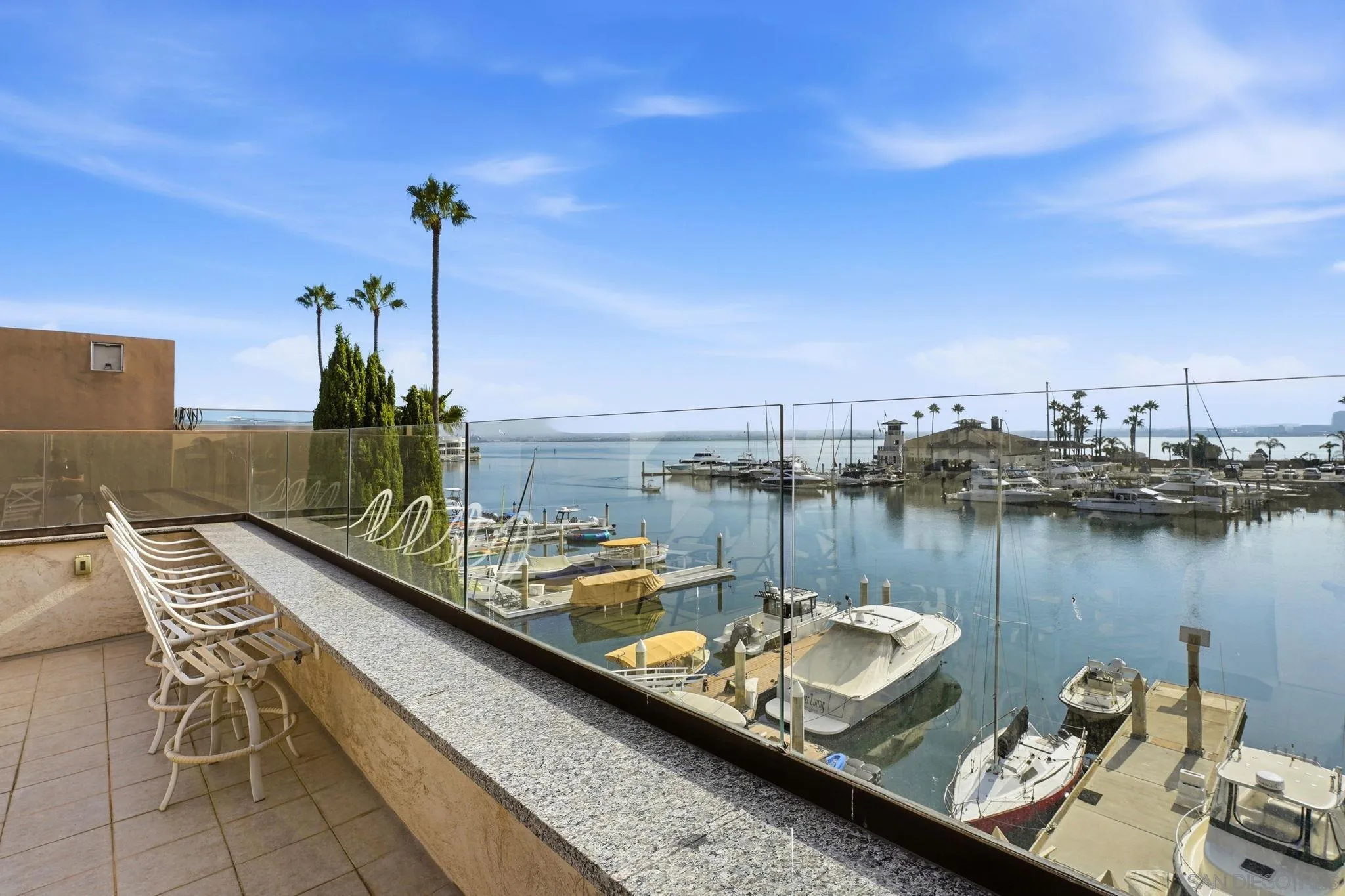 https://cdn.realtyfeed.com/cdn/127/260018798/43f3667932825c2b4be1f650a4f093f0.webp