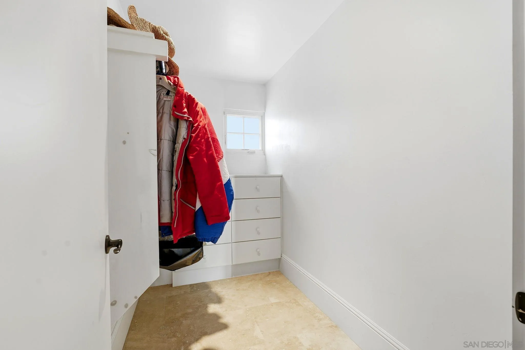 https://cdn.realtyfeed.com/cdn/127/260018798/56814bb62863b7e28013120b0159eb82.webp