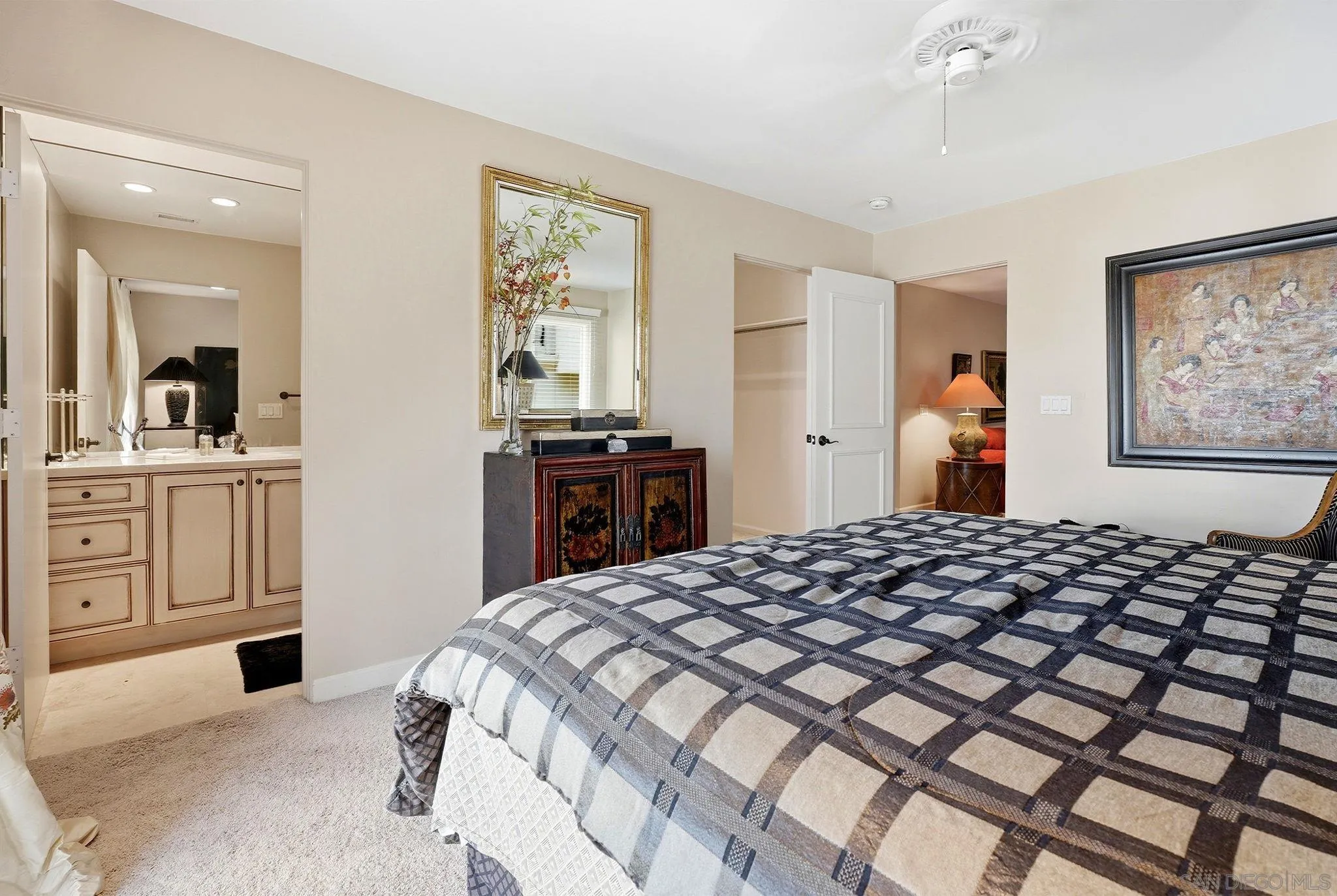 https://cdn.realtyfeed.com/cdn/127/260018798/5fd184c94dc25bd9ae13f5ee500f3f32.webp