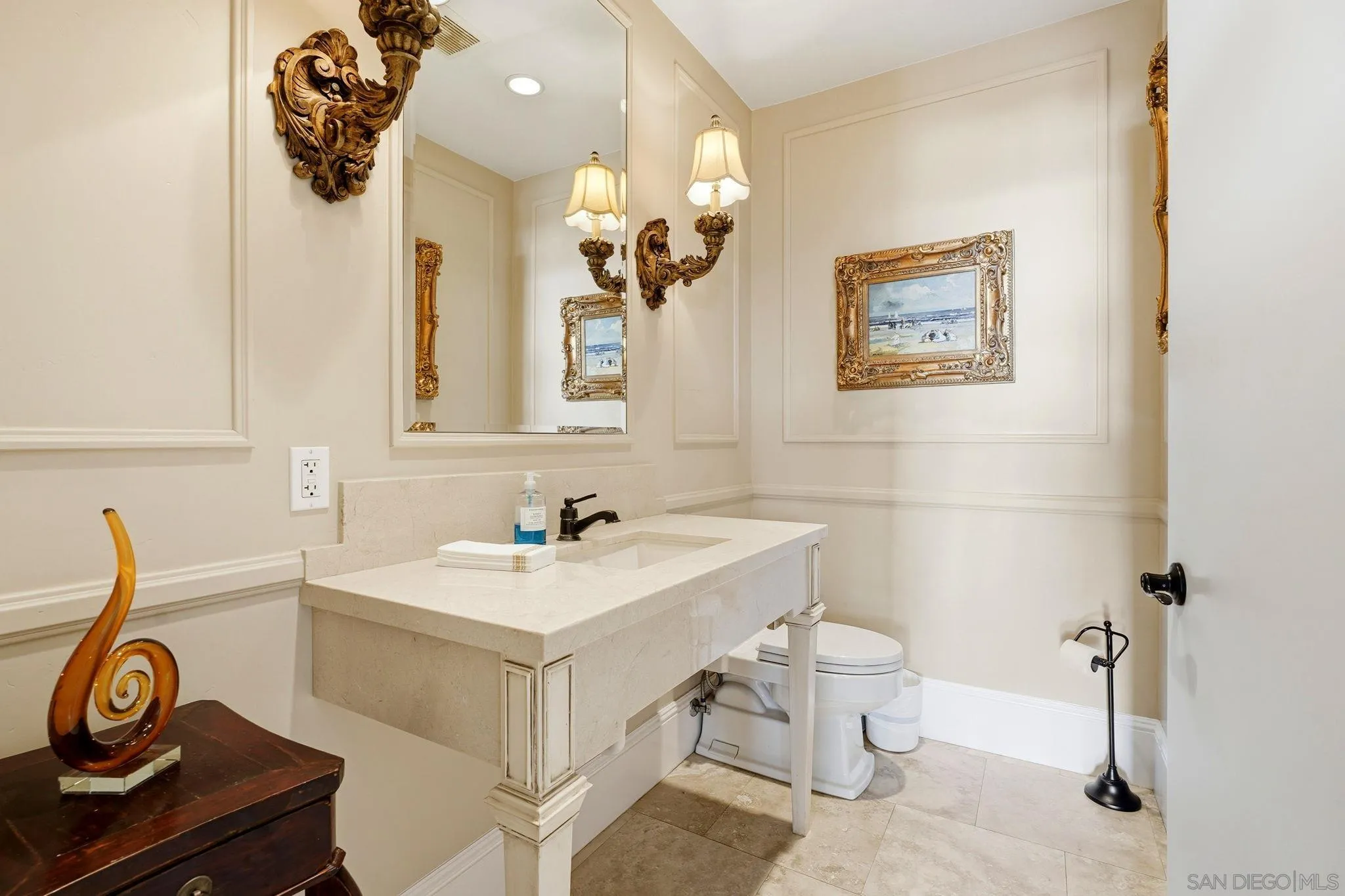 https://cdn.realtyfeed.com/cdn/127/260018798/8296d299f4a364ebb9919fd1853eb95f.webp