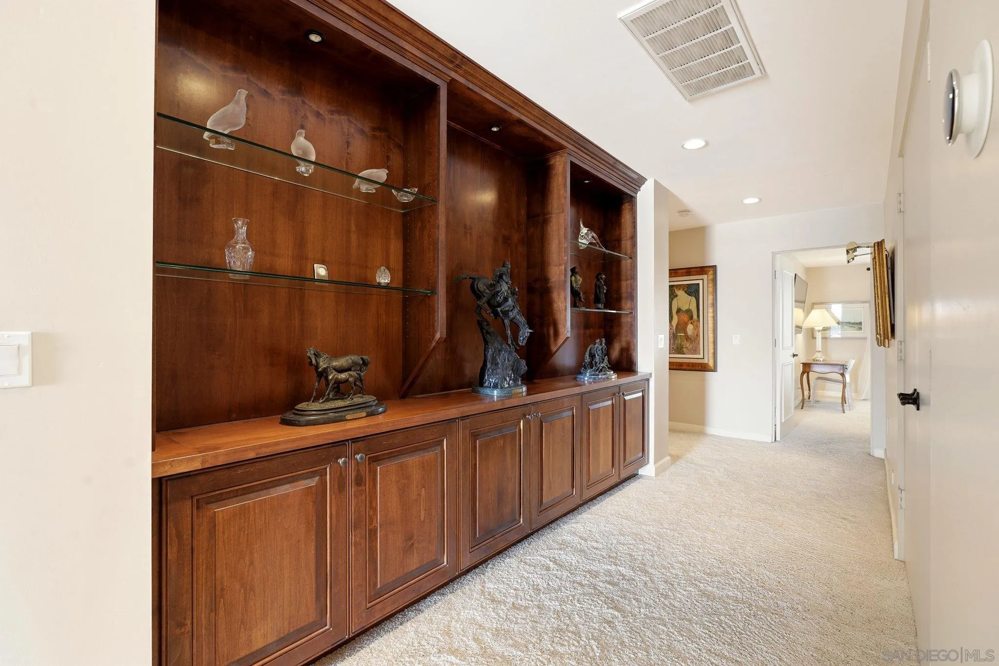 https://cdn.realtyfeed.com/cdn/127/260018798/a014dc9cb22581097acf7220327d2e4d.webp
