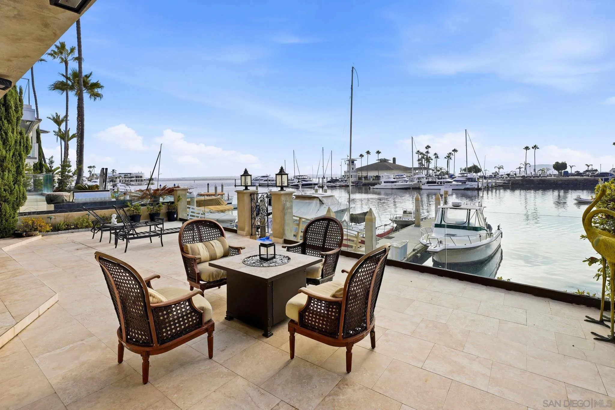 https://cdn.realtyfeed.com/cdn/127/260018798/a5053173d1e4069ff22773c73c4064c2.webp