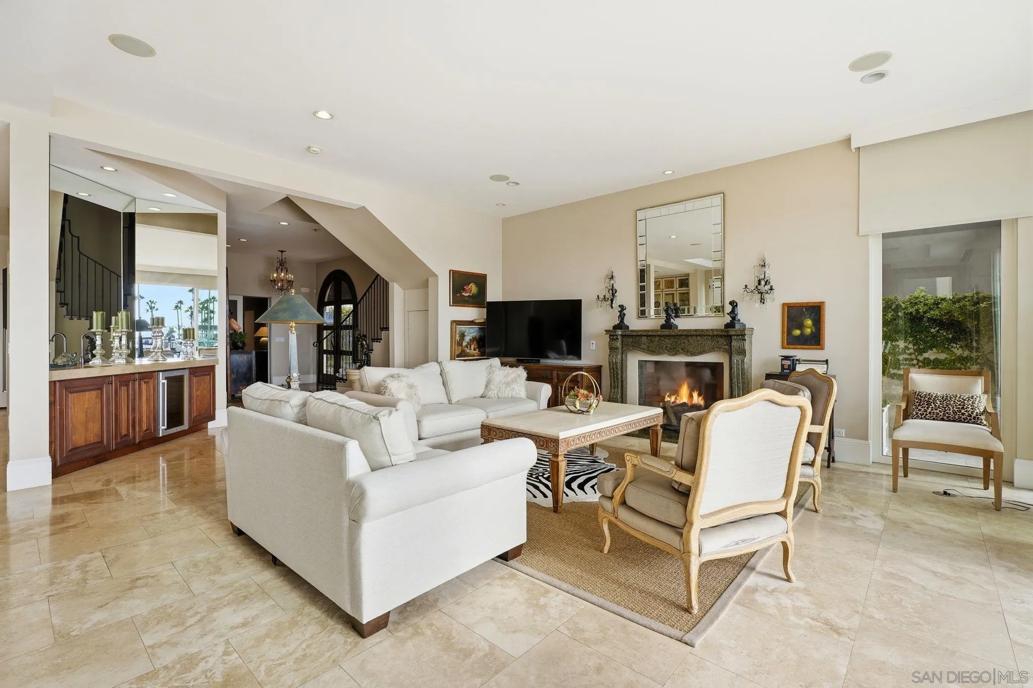 https://cdn.realtyfeed.com/cdn/127/260018798/ae0f3ba16feab705d5f7d3ec996b0ce7.webp