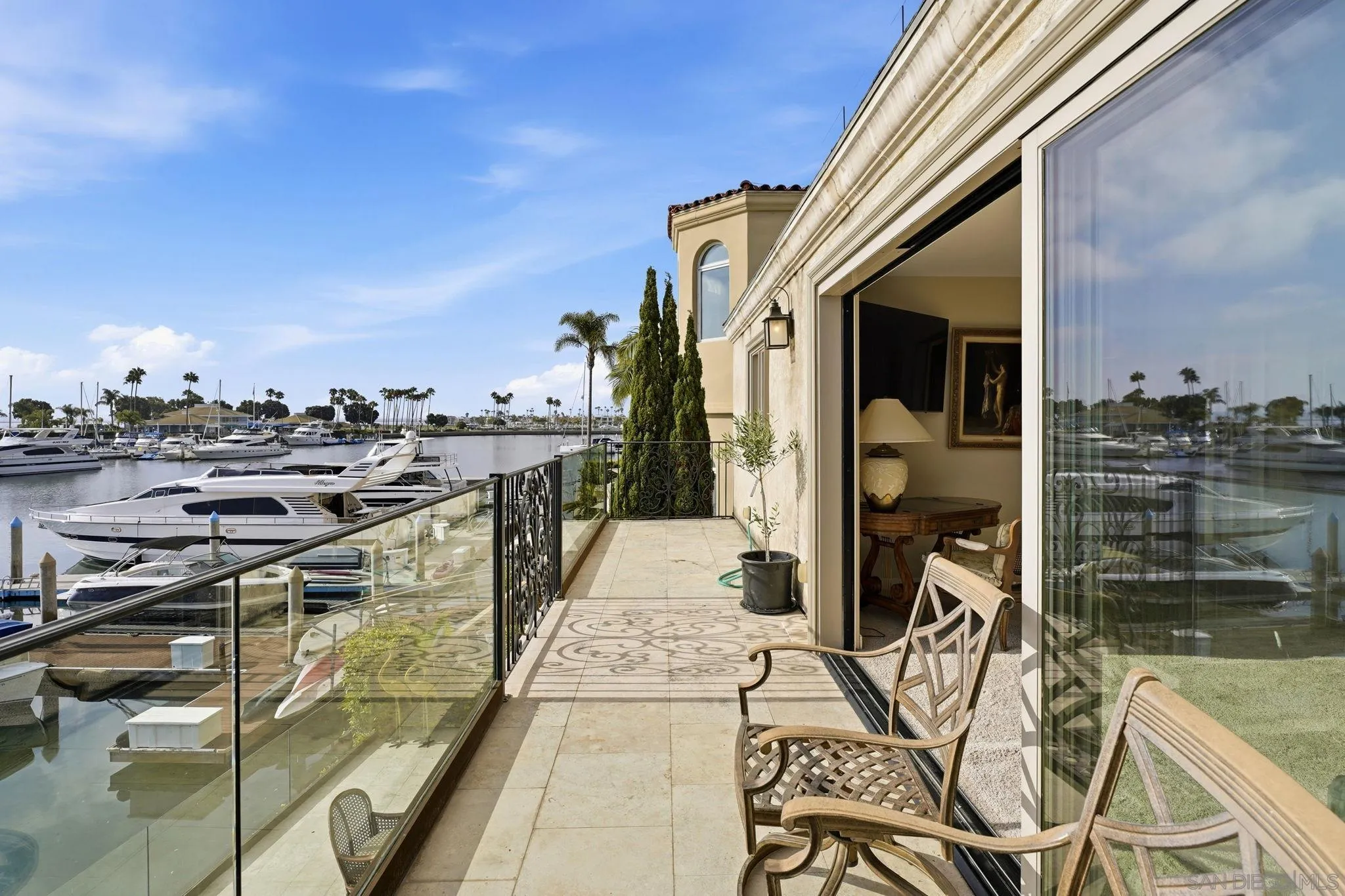 https://cdn.realtyfeed.com/cdn/127/260018798/e477cf60537dd171bce5fc0dd6080e28.webp