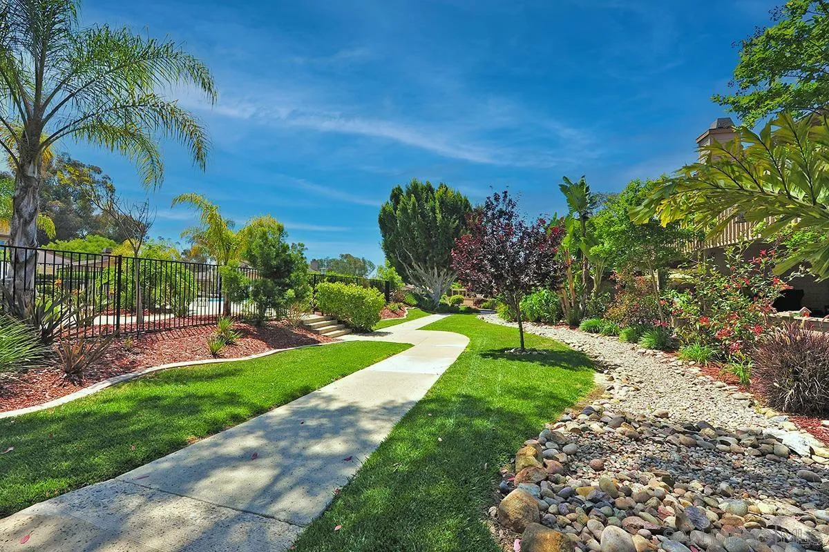 Photo #44: 260018800 Listing: Photo #44