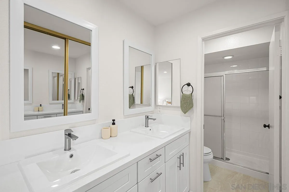 Photo #31: 260018800 Listing: Photo #31