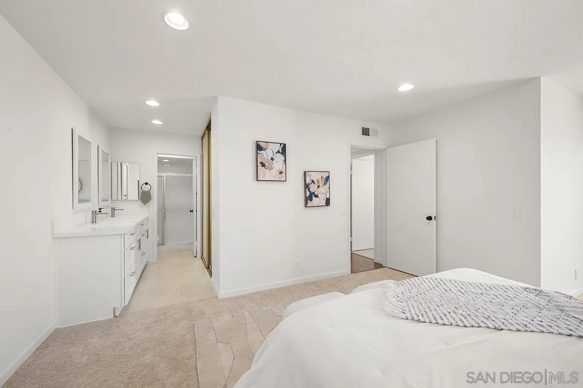 Photo #28: 260018800 Listing: Photo #28
