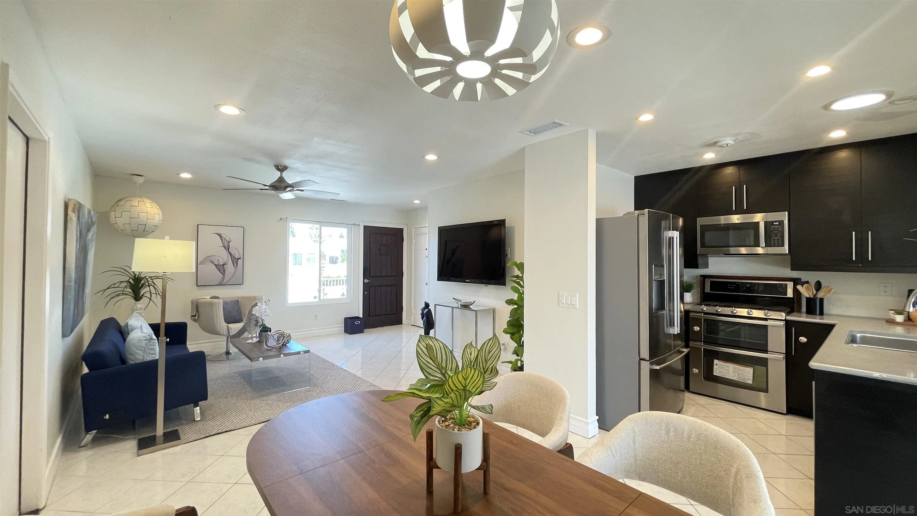 8665 Hillery, San Diego, CA 92126 - Photo 5 of 29, San Diego, CA