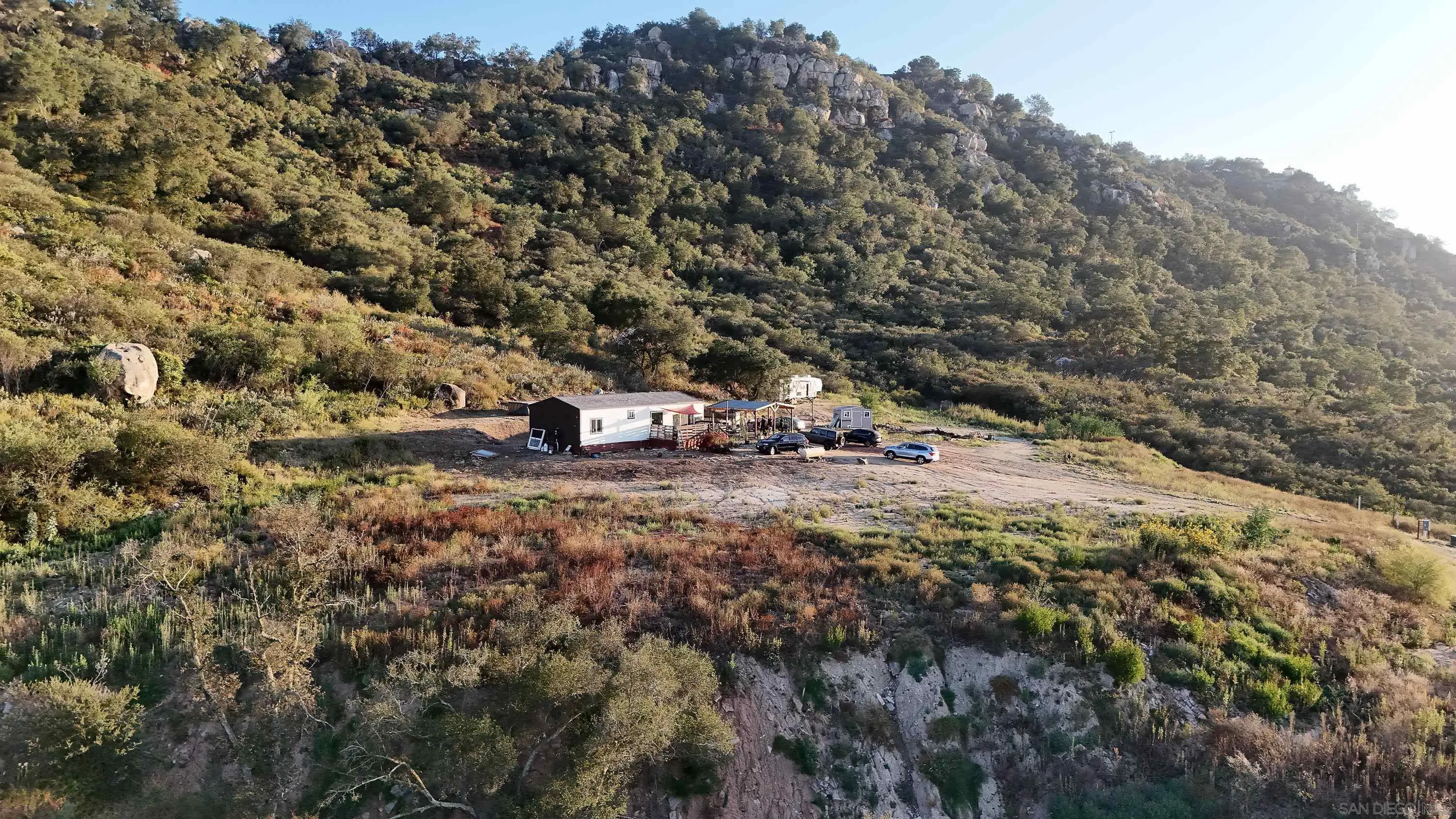 https://cdn.realtyfeed.com/cdn/127/260018802/fa0a6fd9818c5dccc07b4a71a933578a.webp