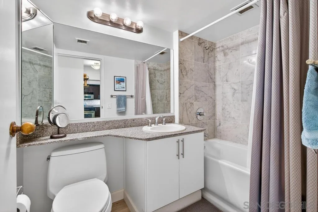 Photo #27: 260018804 Listing: Photo #27