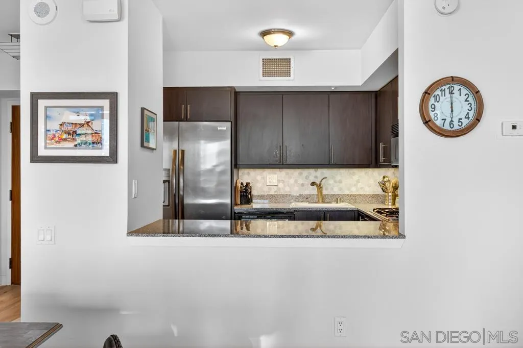 Photo #19: 260018804 Listing: Photo #19