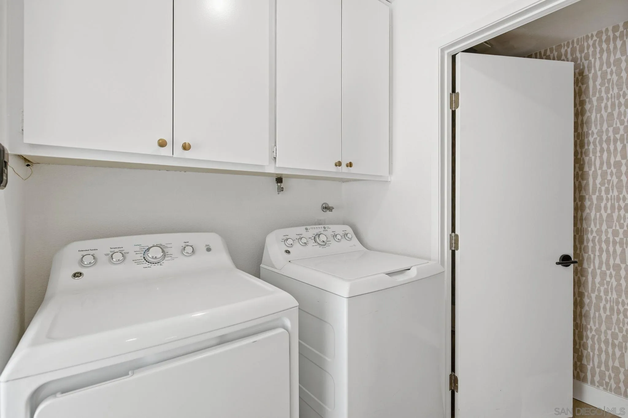 Photo #27: 260018805 Listing: Photo #27
