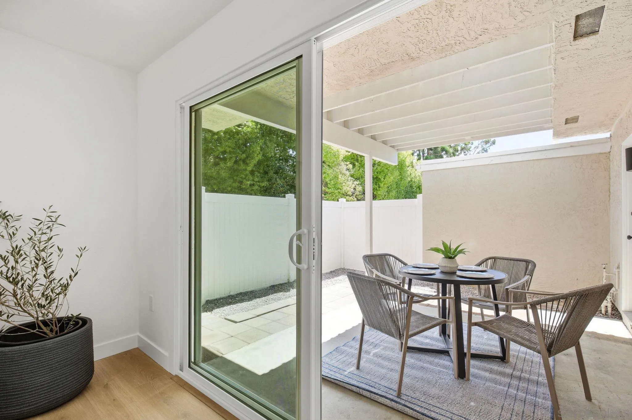 1129 Woodlake Drive, Encinitas, CA 92007 - Photo 4 of 35, Encinitas, CA