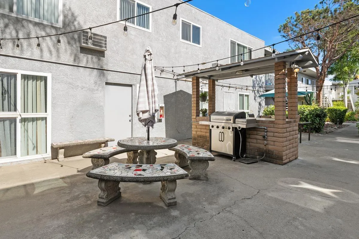 Photo #23: 260018808 Listing: Photo #23
