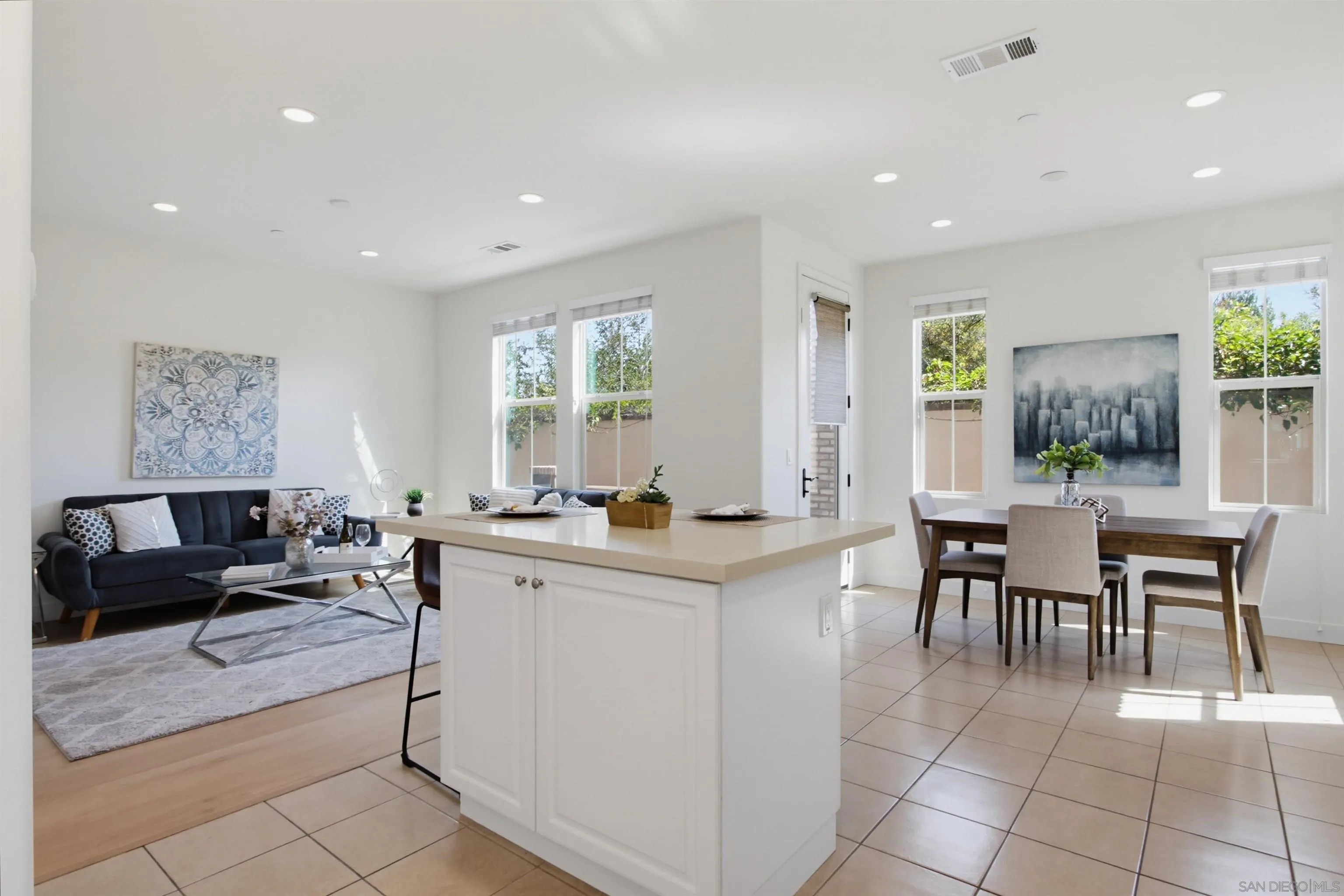 16055 Veridian, San Diego, CA 92127 - Photo 5 of 25, San Diego, CA