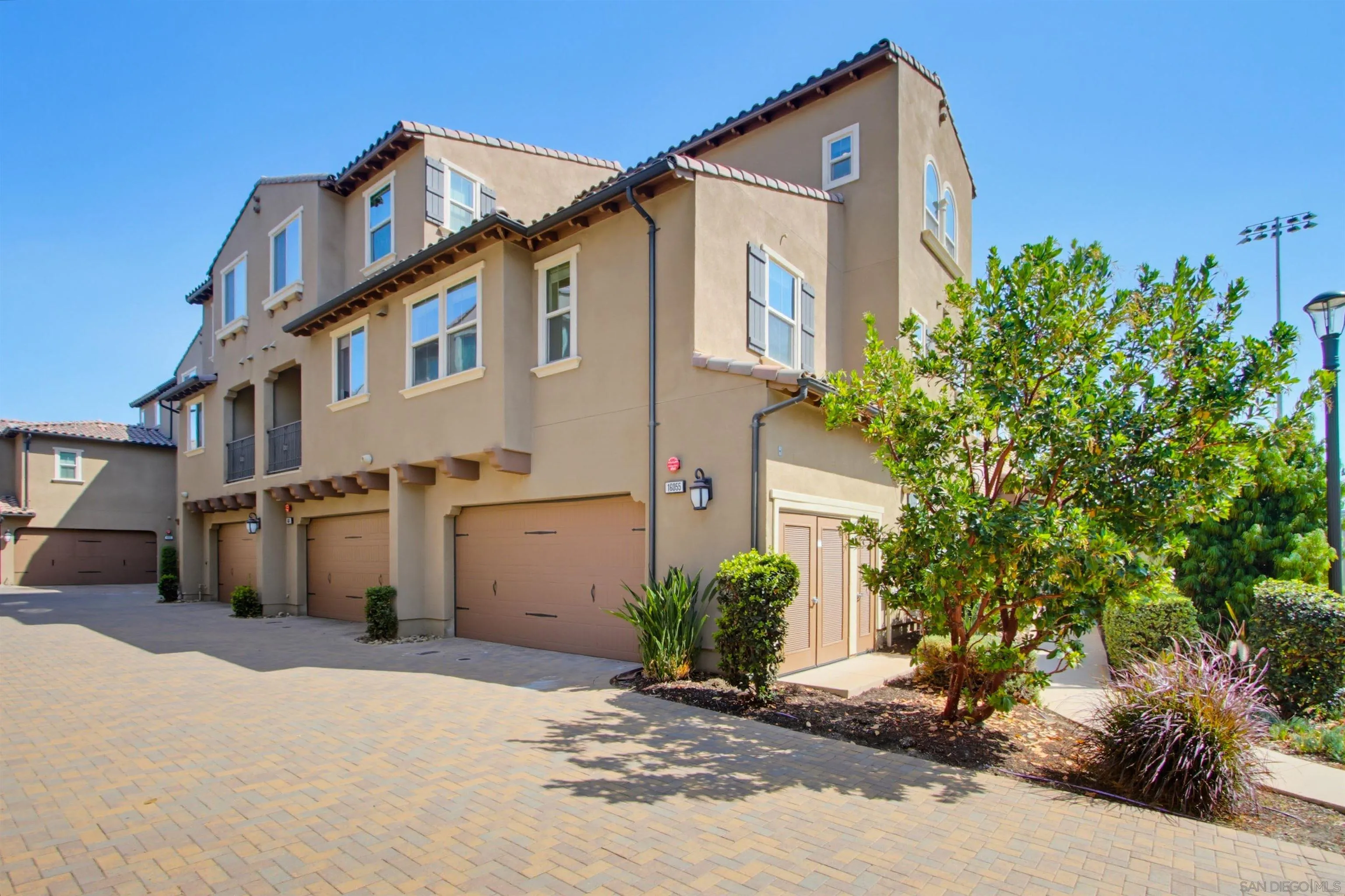 Photo #19: 260018816 Listing: Photo #19