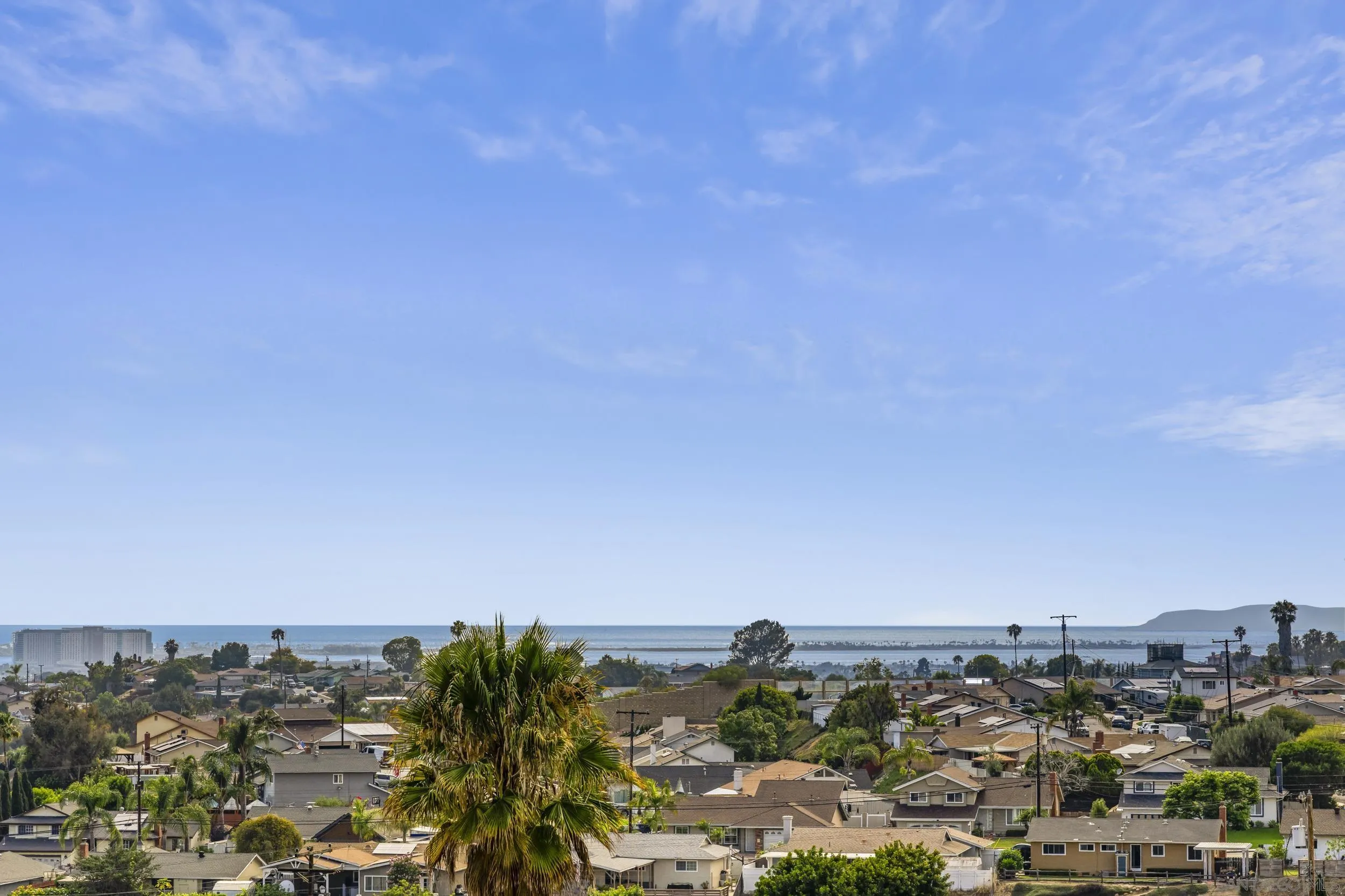 https://cdn.realtyfeed.com/cdn/127/260018817/1232bba03547a6ced15f0b9bea189e80.webp
