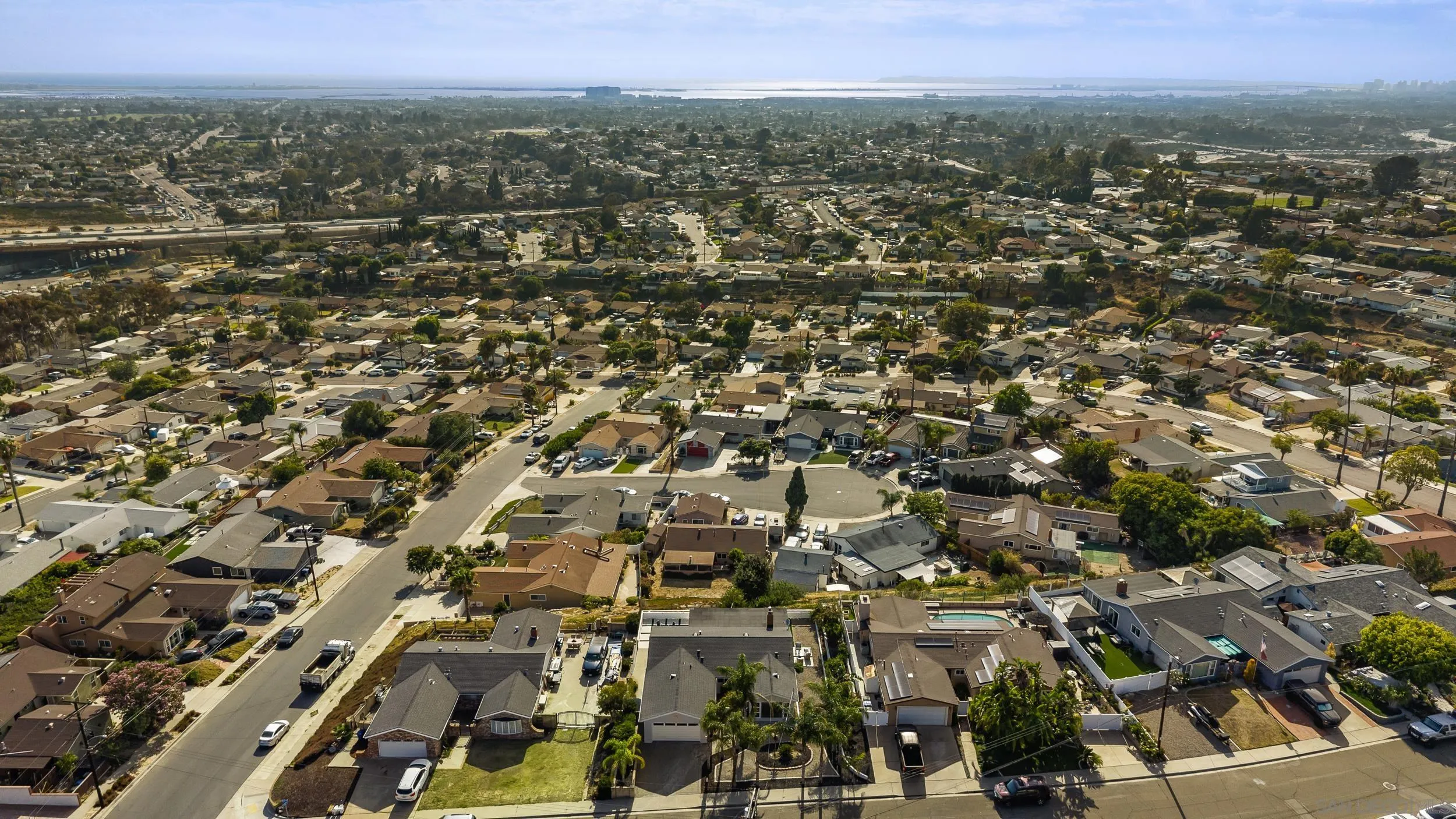 https://cdn.realtyfeed.com/cdn/127/260018817/3fcf7eaabcbbc5d0482439cd7fb7c810.webp