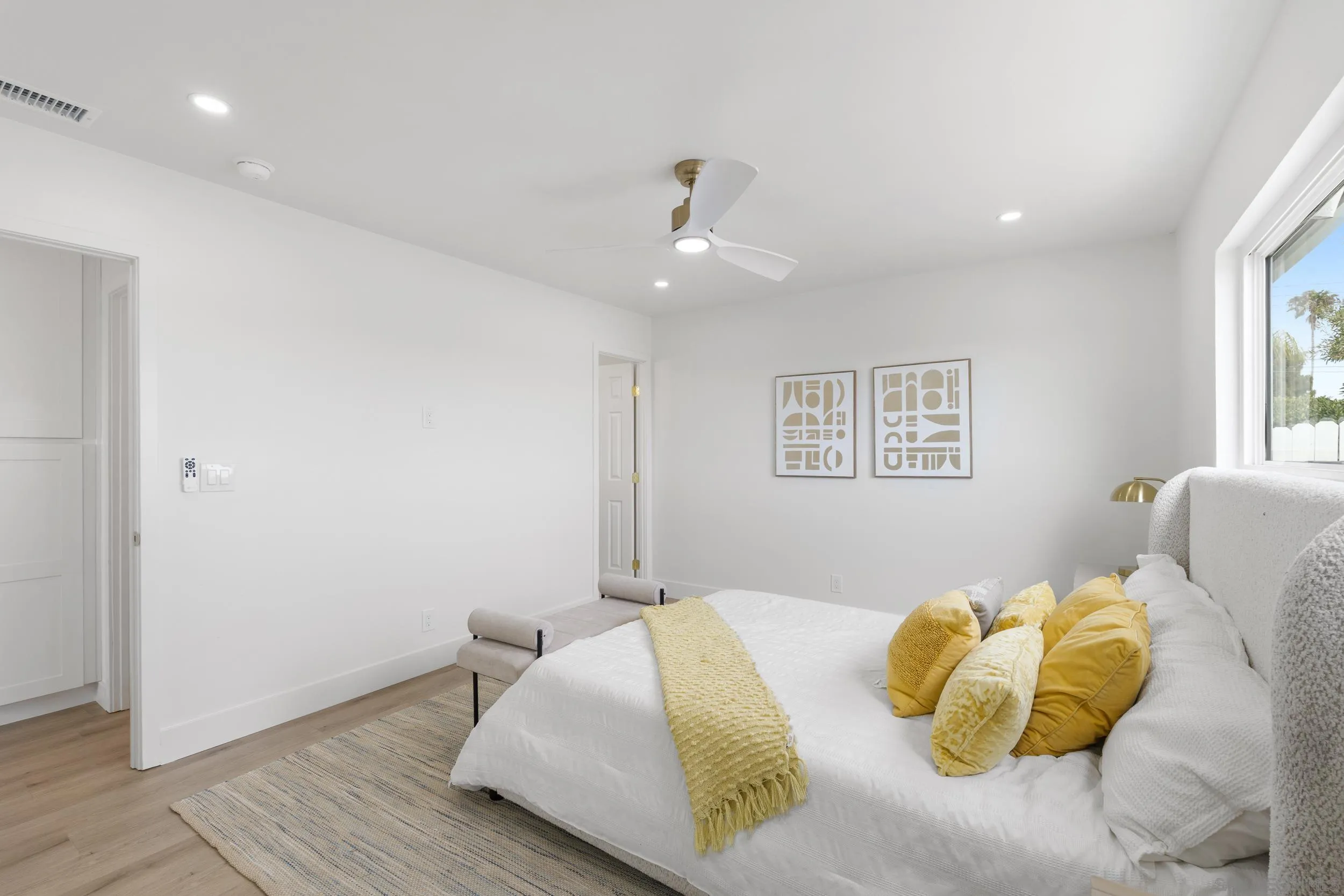 https://cdn.realtyfeed.com/cdn/127/260018817/8d22a8a1428bb88e491a4c4da0b86c57.webp