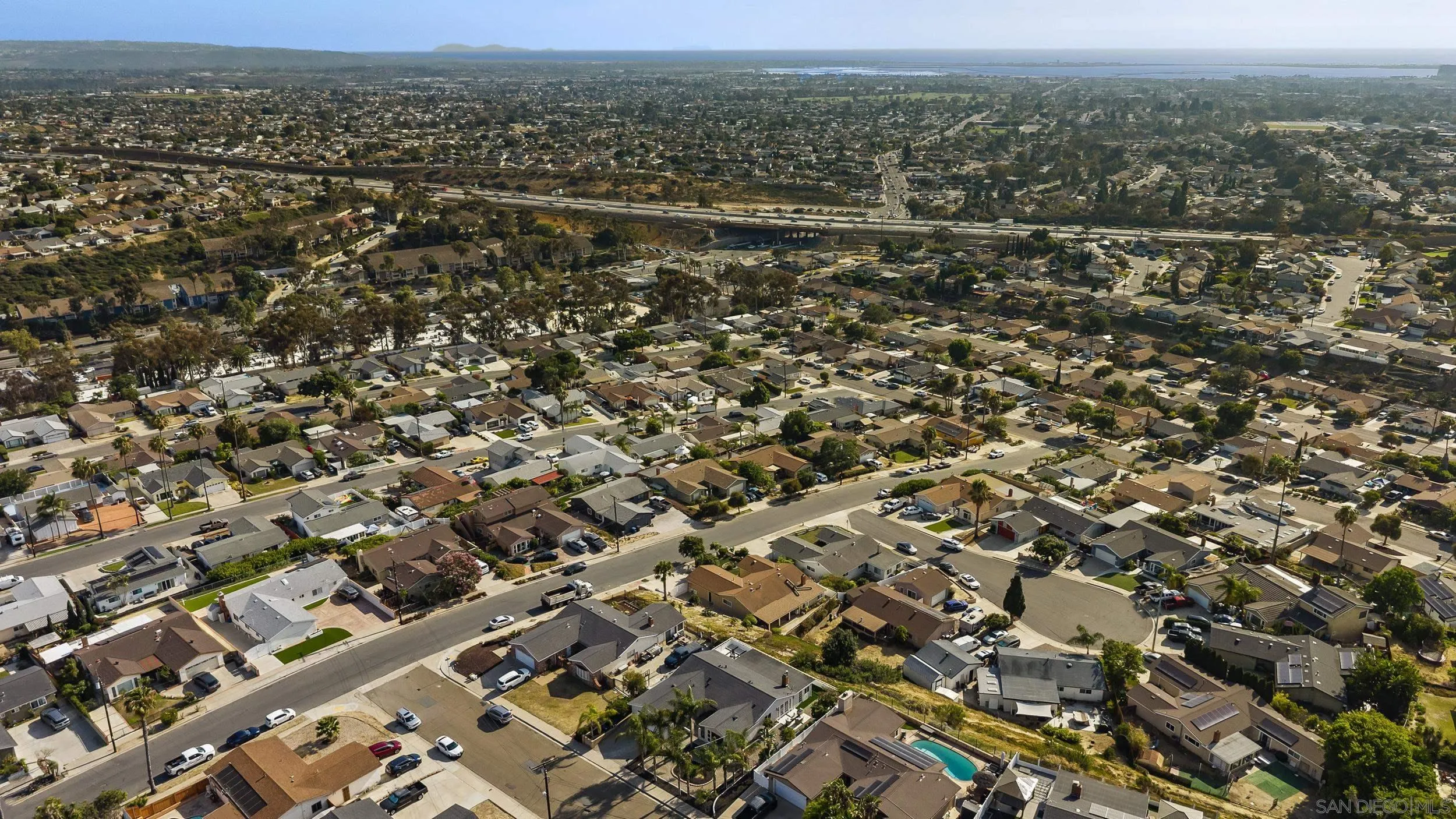 https://cdn.realtyfeed.com/cdn/127/260018817/f3e2d2cf54f8b21ecae943f14213942a.webp