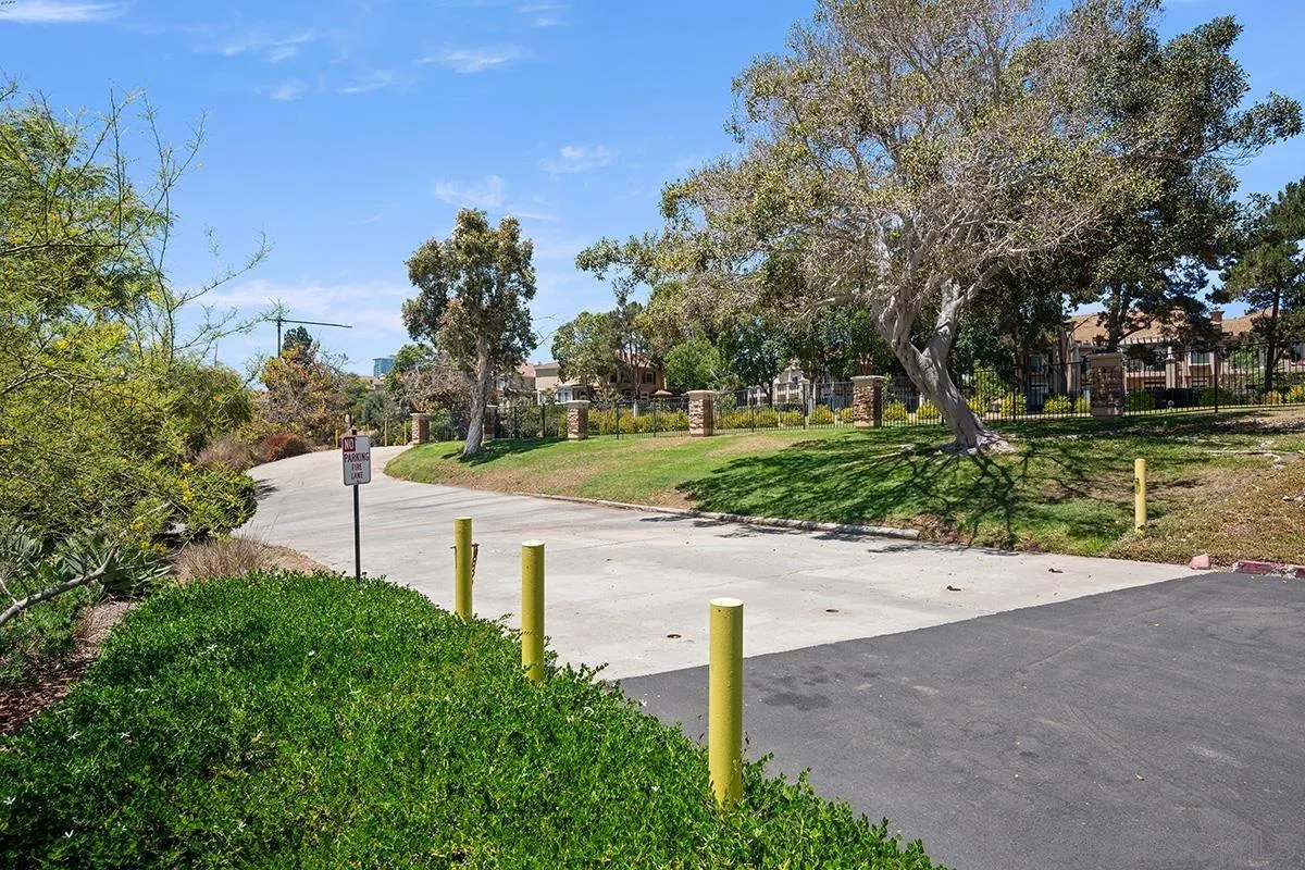 Photo #26: 260018818 Listing: Photo #26