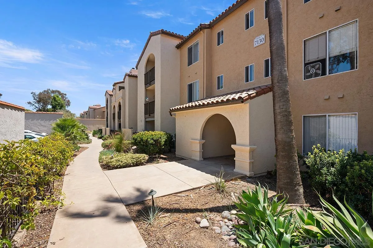 7130 Shoreline Drive Unit 1212, San Diego, CA 92122 - Photo 3 of 32, San Diego, CA