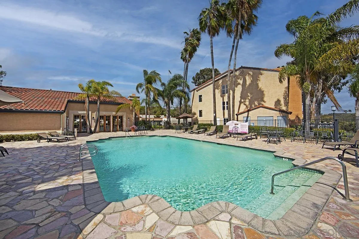 Photo #18: 260018818 Listing: Photo #18