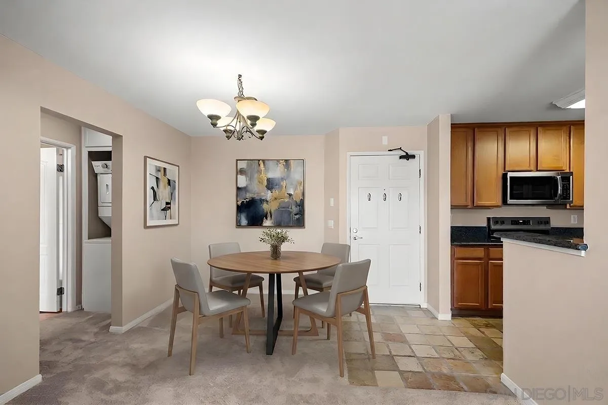 Photo #10: 260018818 Listing: Photo #10