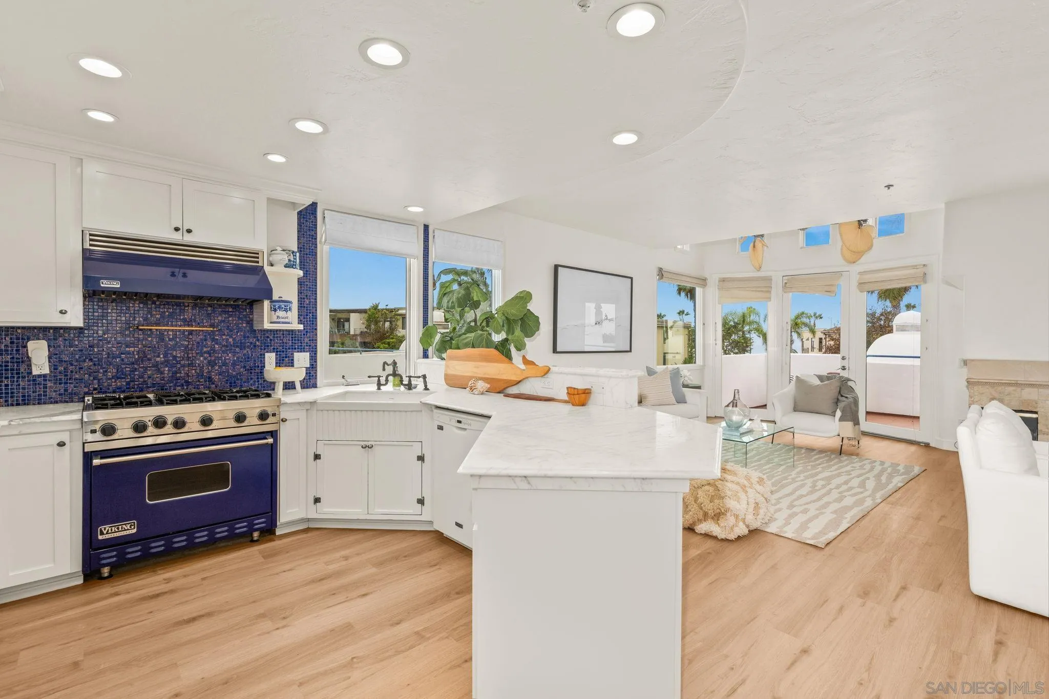 5437 La Jolla Blvd, LA JOLLA, CA 92037