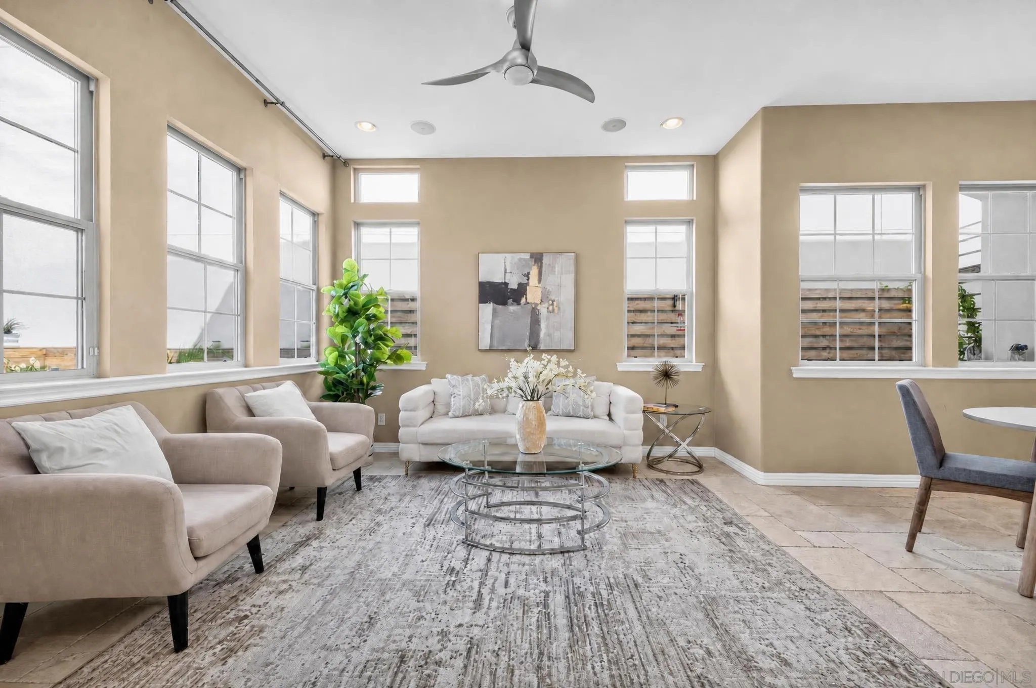 https://cdn.realtyfeed.com/cdn/127/260018833/a9ab62a9aa917f3e5b5f124899e4b3cd.webp