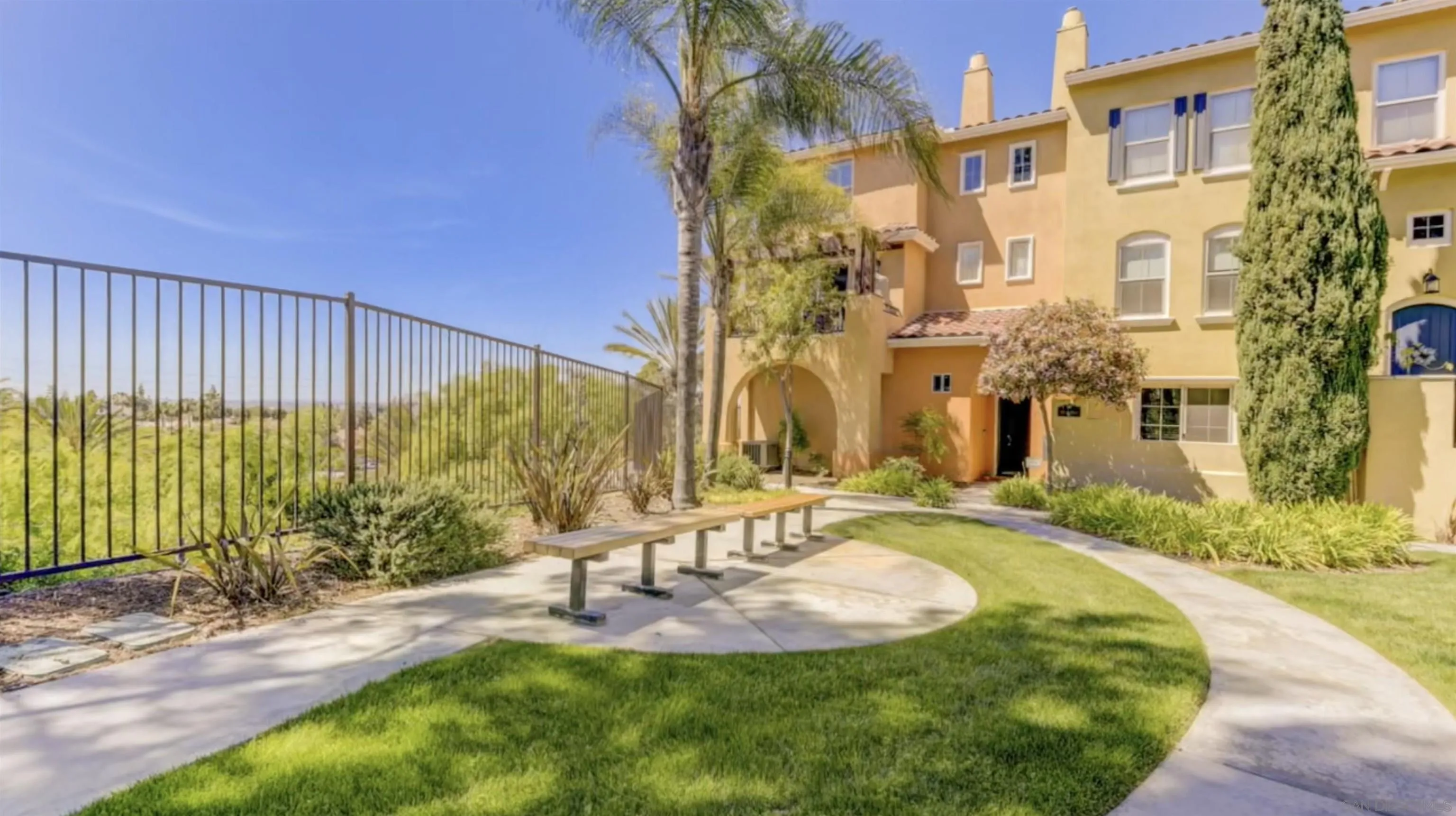 https://cdn.realtyfeed.com/cdn/127/260018834/58e9da5ddca70e7fc0bf0c769658d6d1.webp