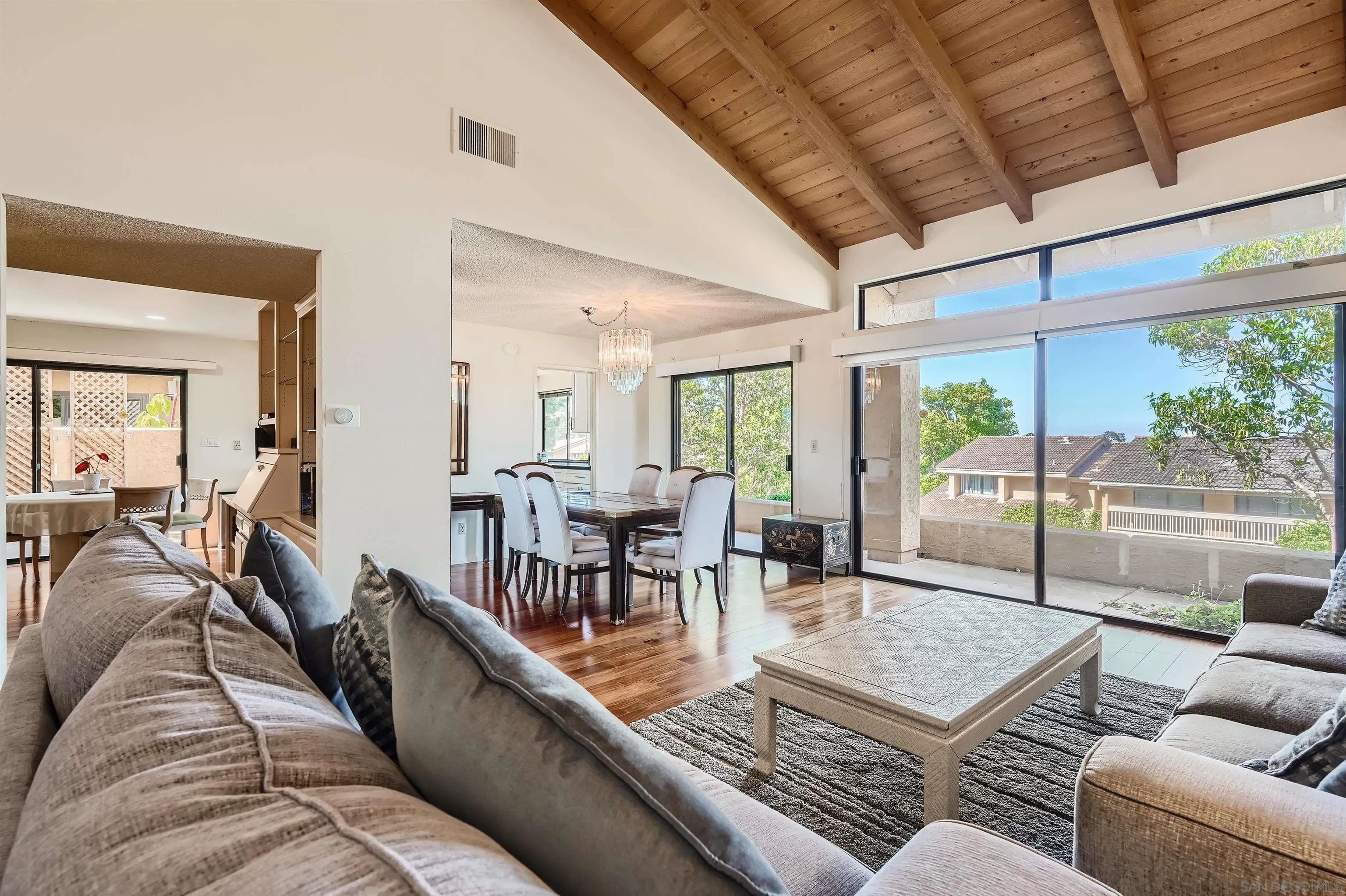 6523 Caminito Catalan, La Jolla, CA 92037 - Photo 3 of 20, La Jolla, CA