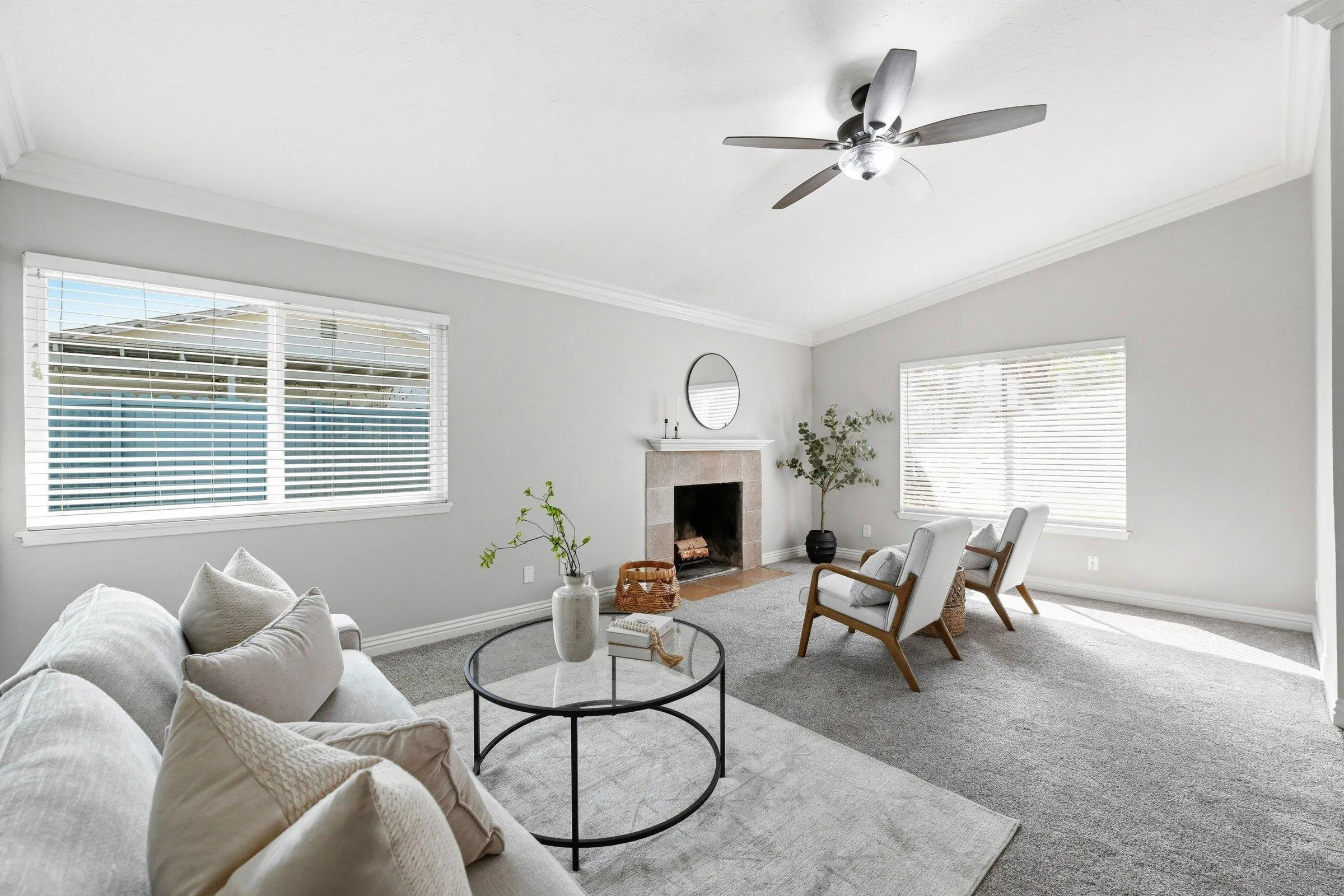 https://cdn.realtyfeed.com/cdn/127/260018837/282cb45a65765e40dc9f9f3c1aa5127a.webp
