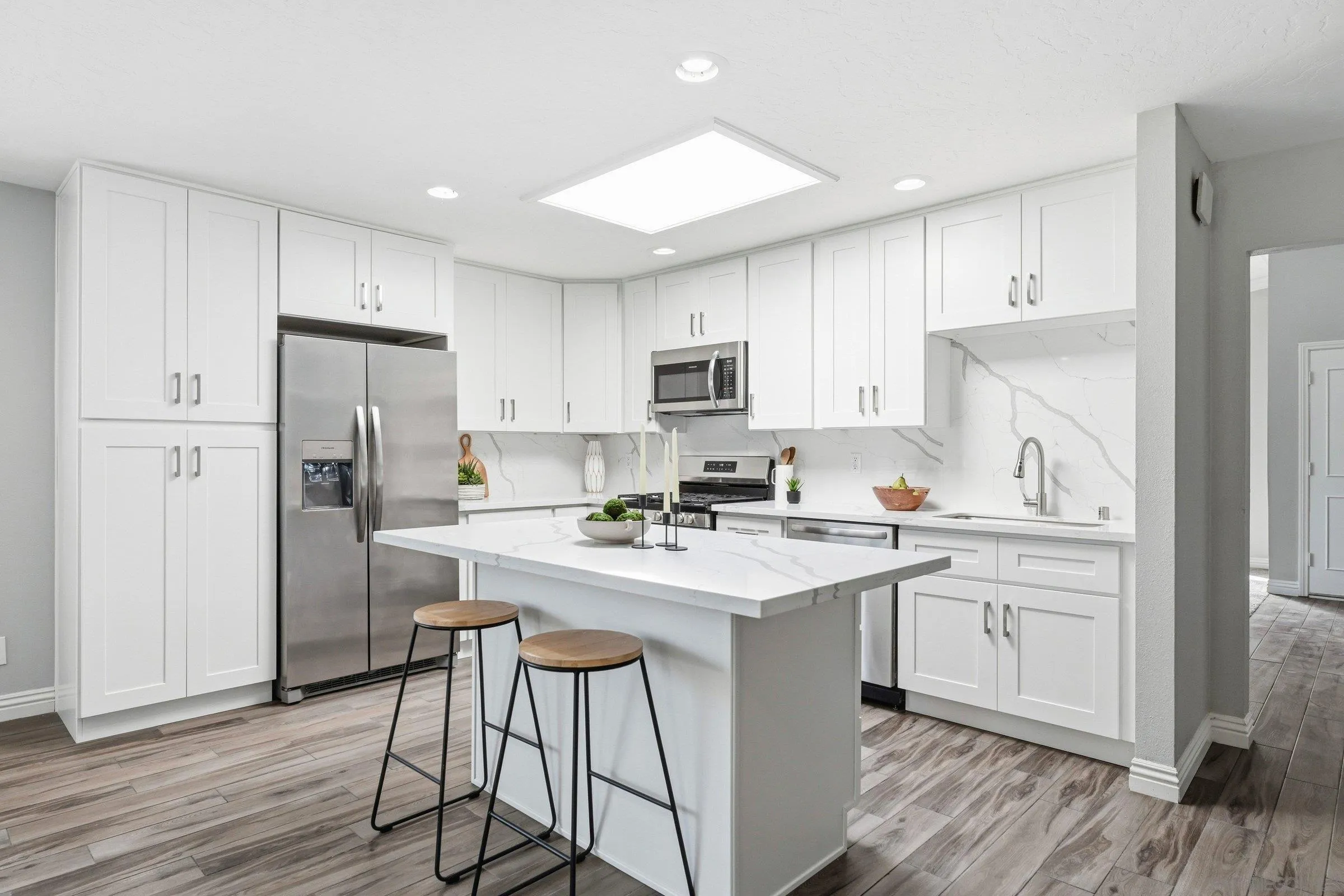 https://cdn.realtyfeed.com/cdn/127/260018837/cb8a257fa5cc385ee99cf04b16764c8d.webp