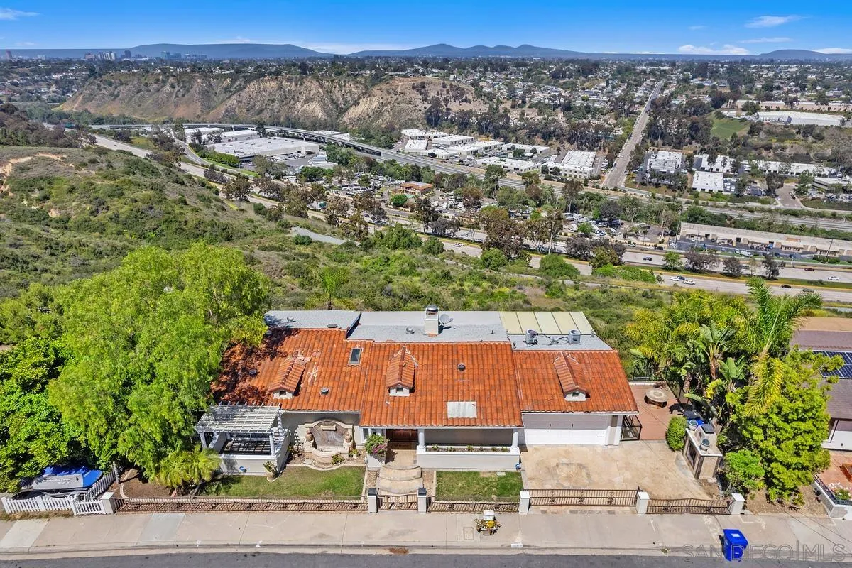 https://cdn.realtyfeed.com/cdn/127/260018839/39efed62f230a758d2641356f702b668.webp