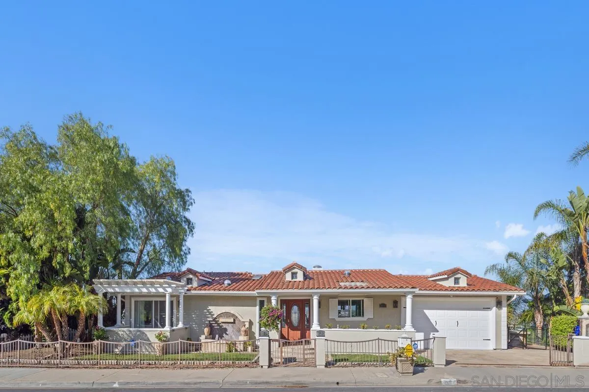 5713 Desert View Drive, La Jolla, CA 92037 - Main photo, La Jolla, CA