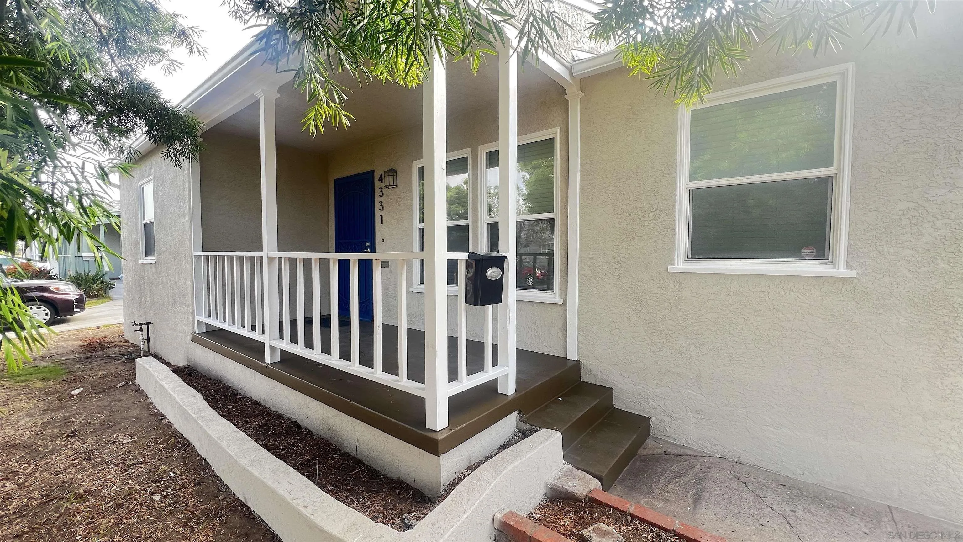 4331 Corinth St, San Diego CA 92115