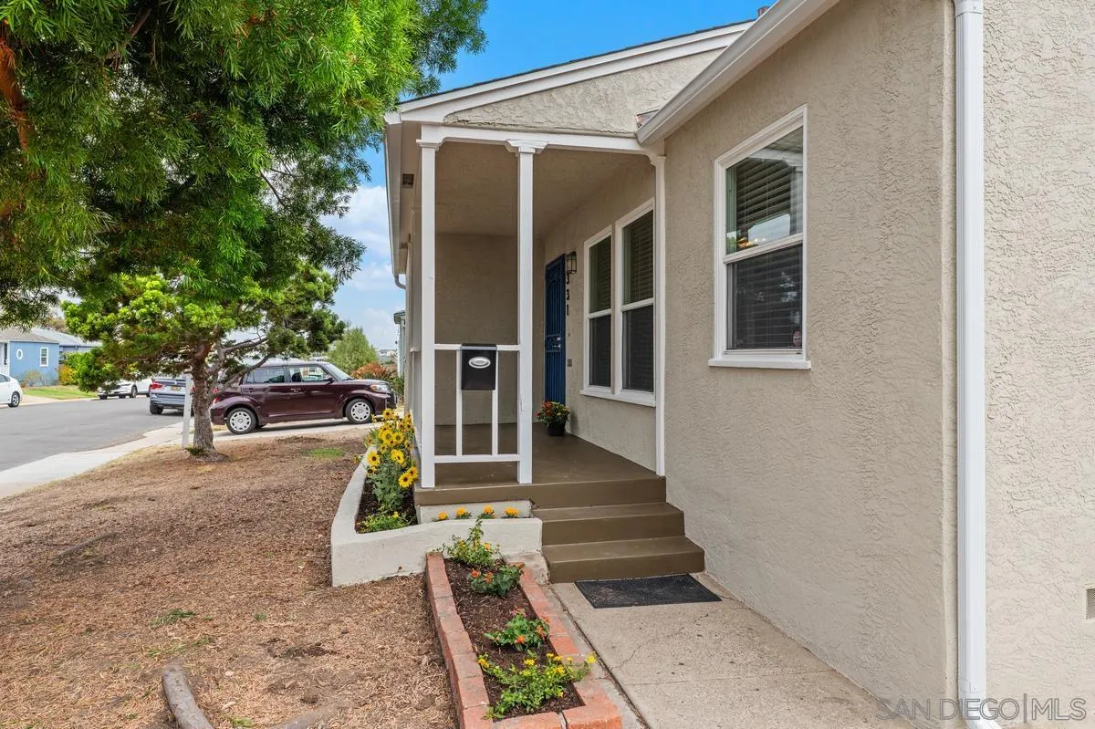 4331 Corinth St, San Diego, CA 92115 - Photo 3 of 27, San Diego, CA