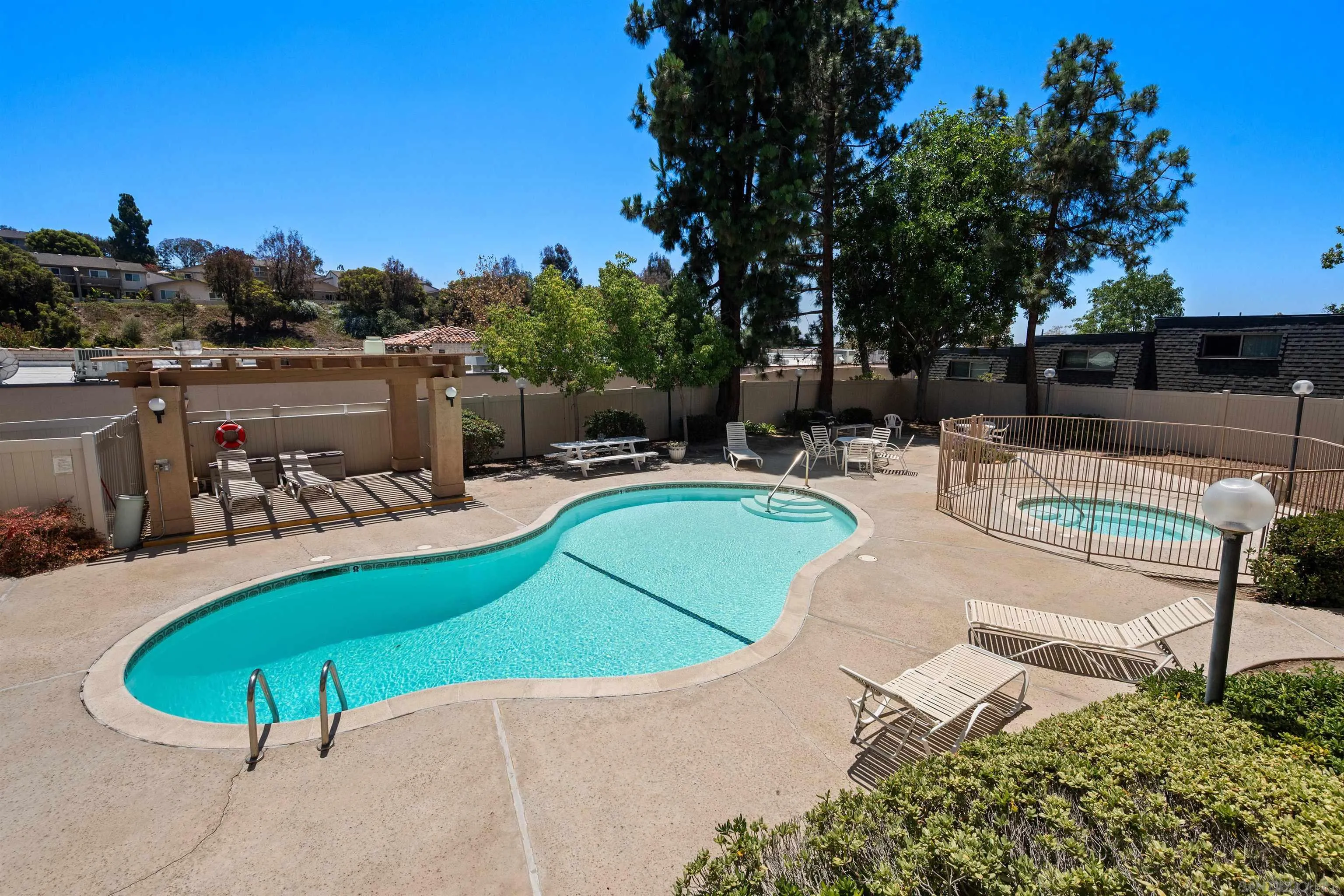 Photo #41: 260018842 Listing: Photo #41