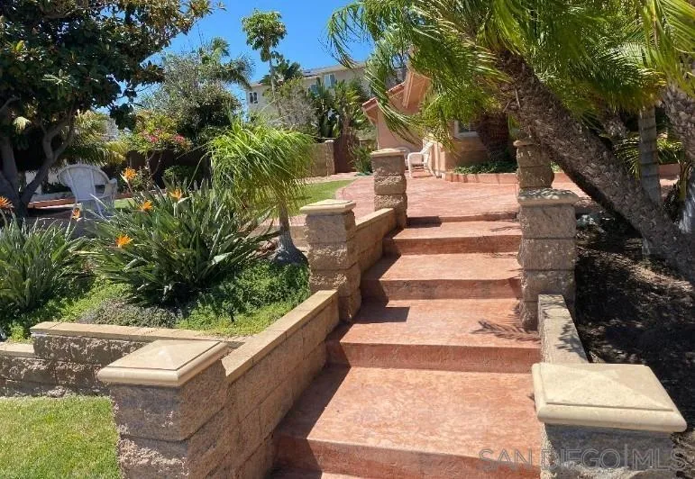 https://cdn.realtyfeed.com/cdn/127/260018844/04215b180549fe97f487cd44ed355932.webp