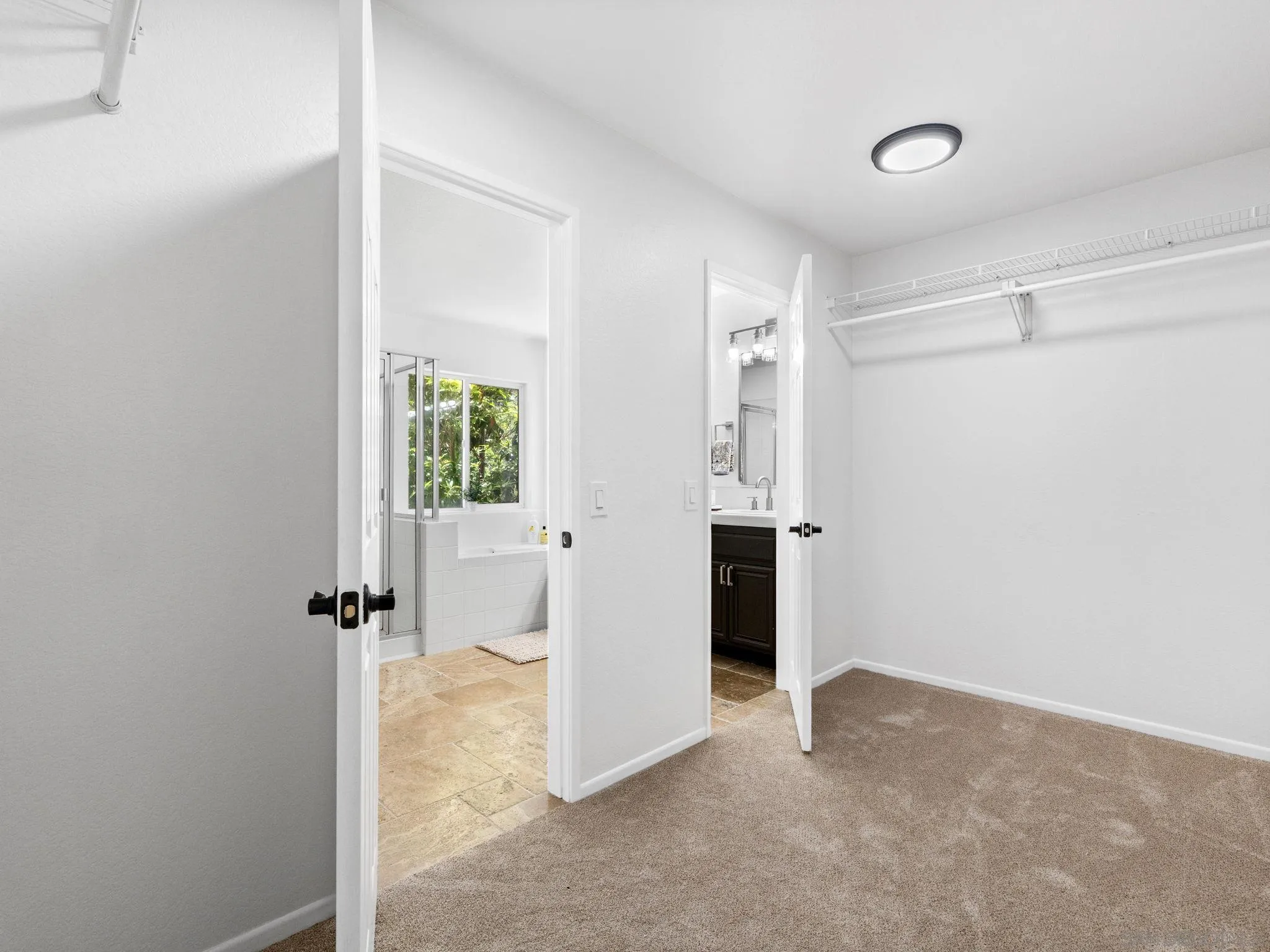 https://cdn.realtyfeed.com/cdn/127/260018845/1621d029147a4cfb2dea98911d2c7278.webp
