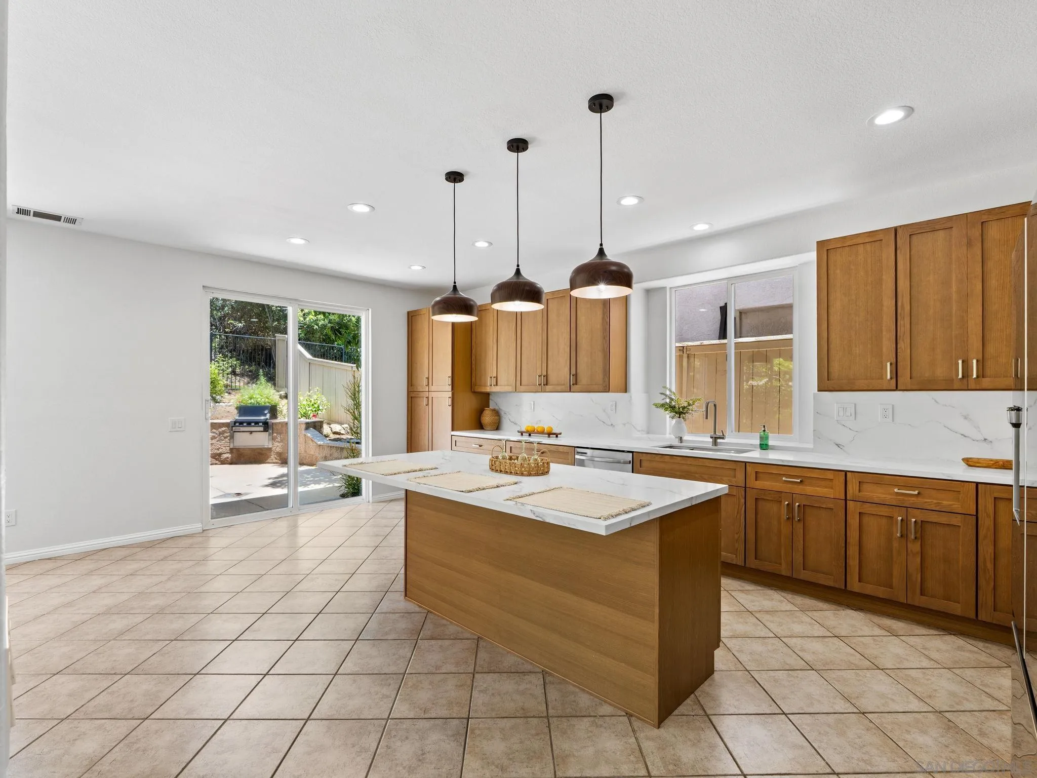 4308 Calle Mar De Ballenas, San Diego, CA 92130 - Photo 5 of 33, San Diego, CA