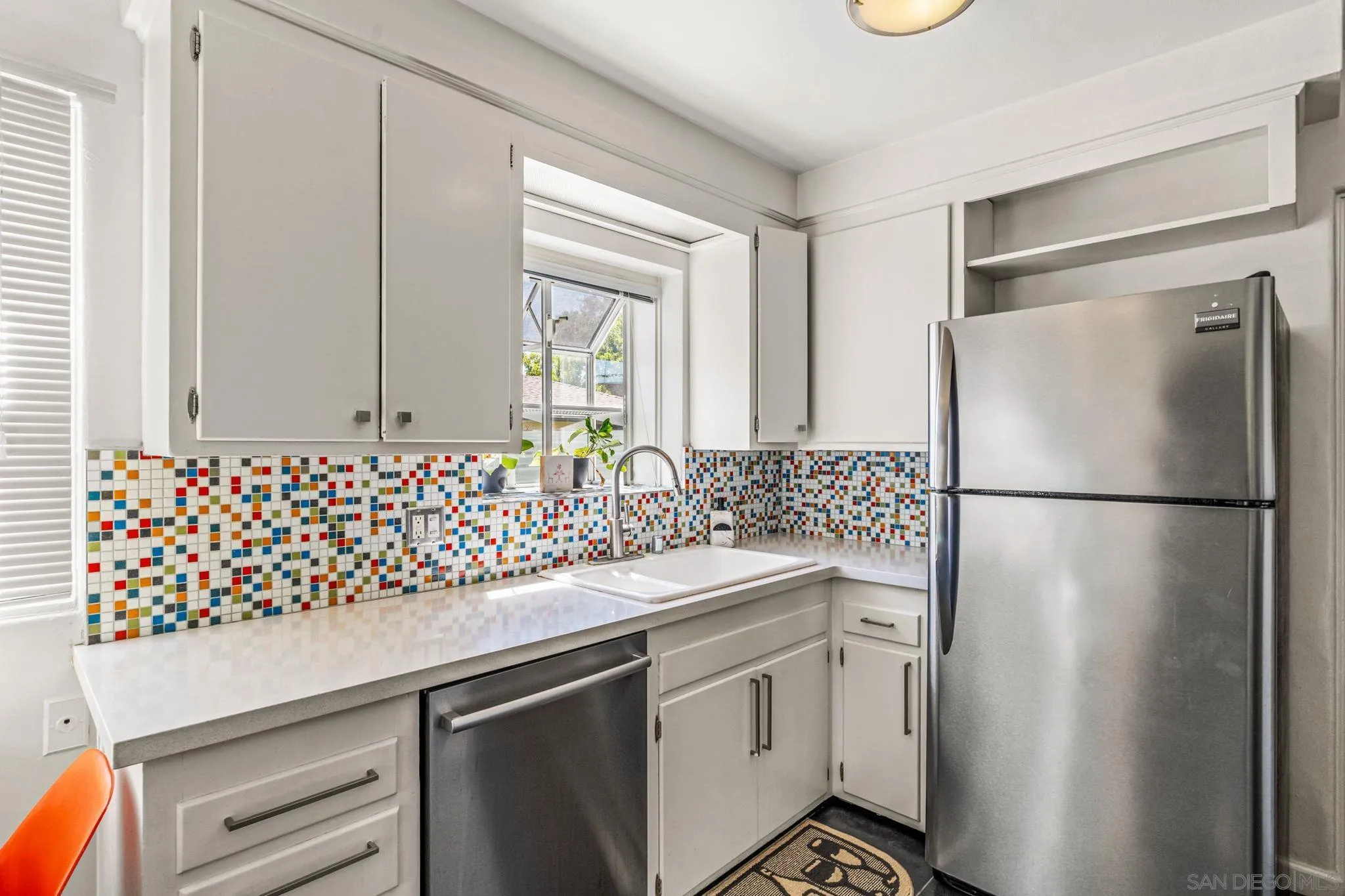 https://cdn.realtyfeed.com/cdn/127/260018848/6ab651073df4030f670f08dc813c49d2.webp