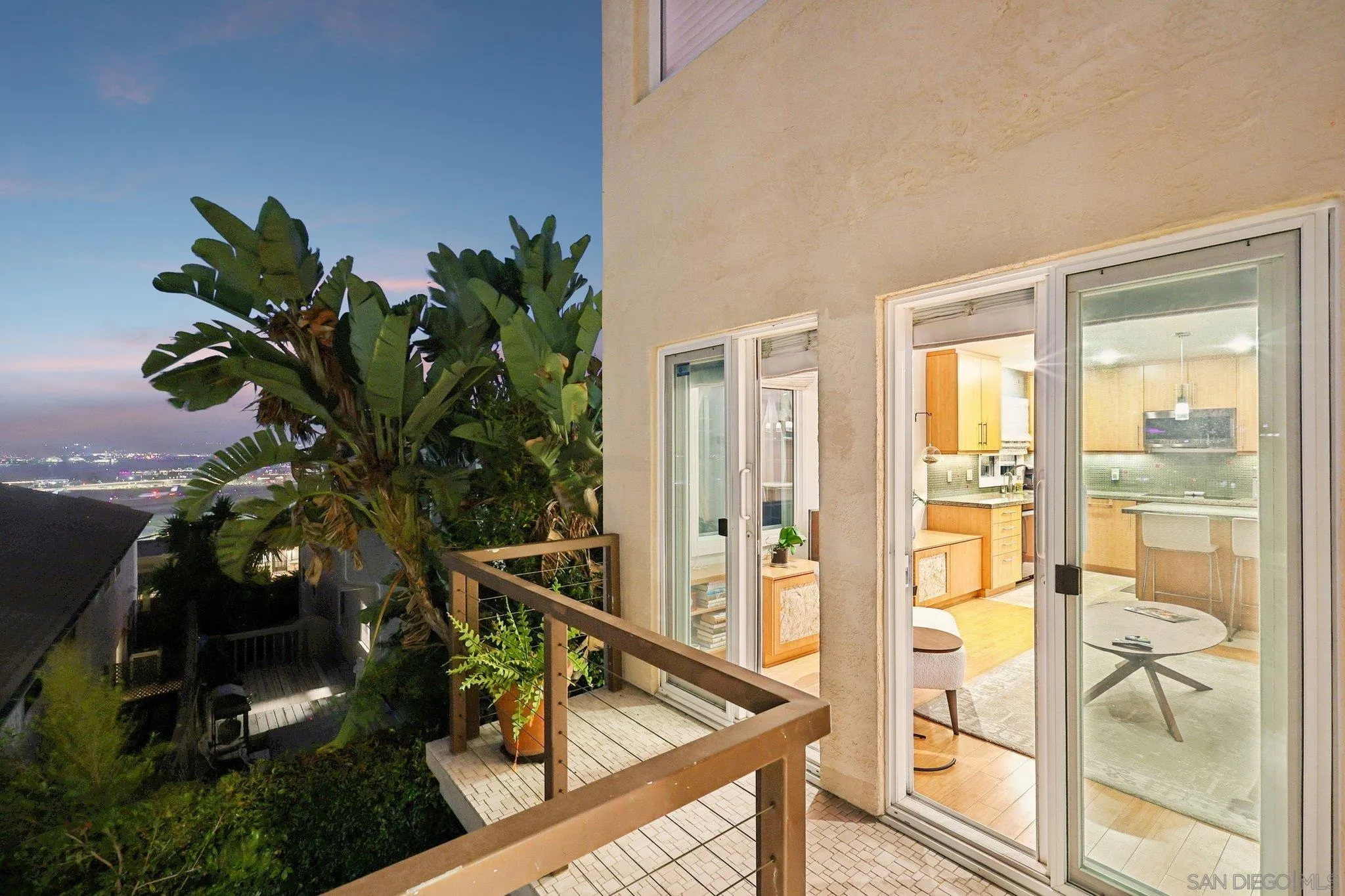 Photo #6: 260018849 Listing: Photo #6