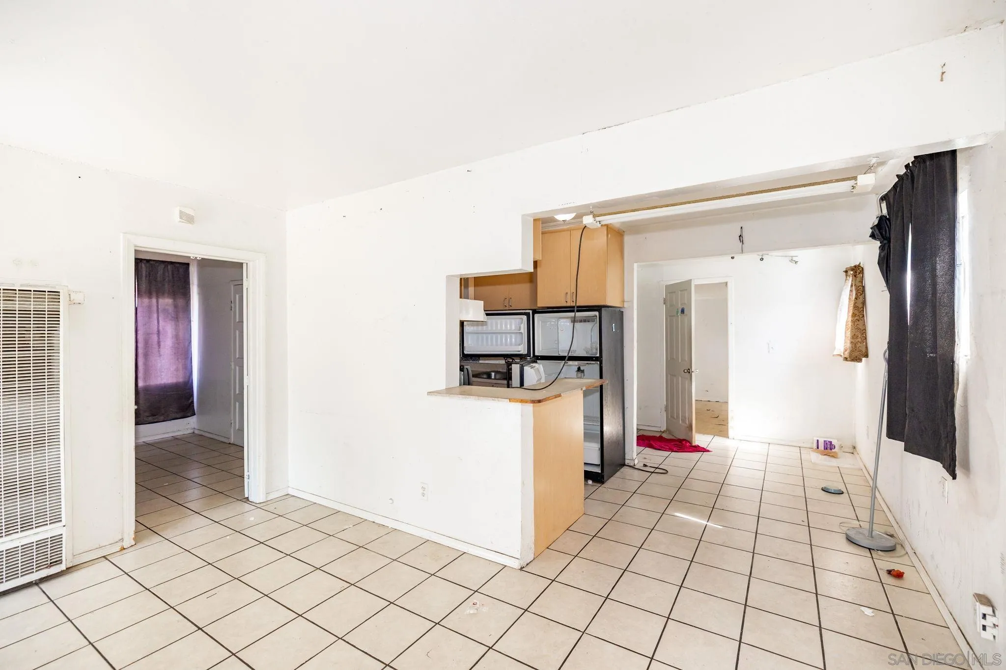https://cdn.realtyfeed.com/cdn/127/260018855/0cbd8628c4ba24b02dbc7ccee58f4dee.webp