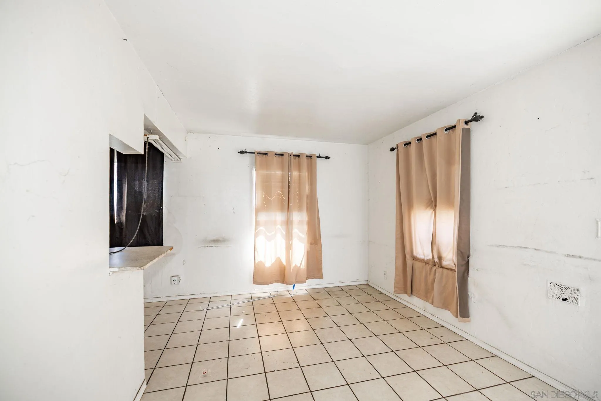 https://cdn.realtyfeed.com/cdn/127/260018855/b7717b3d45c42ae20b00e31619a2db1d.webp