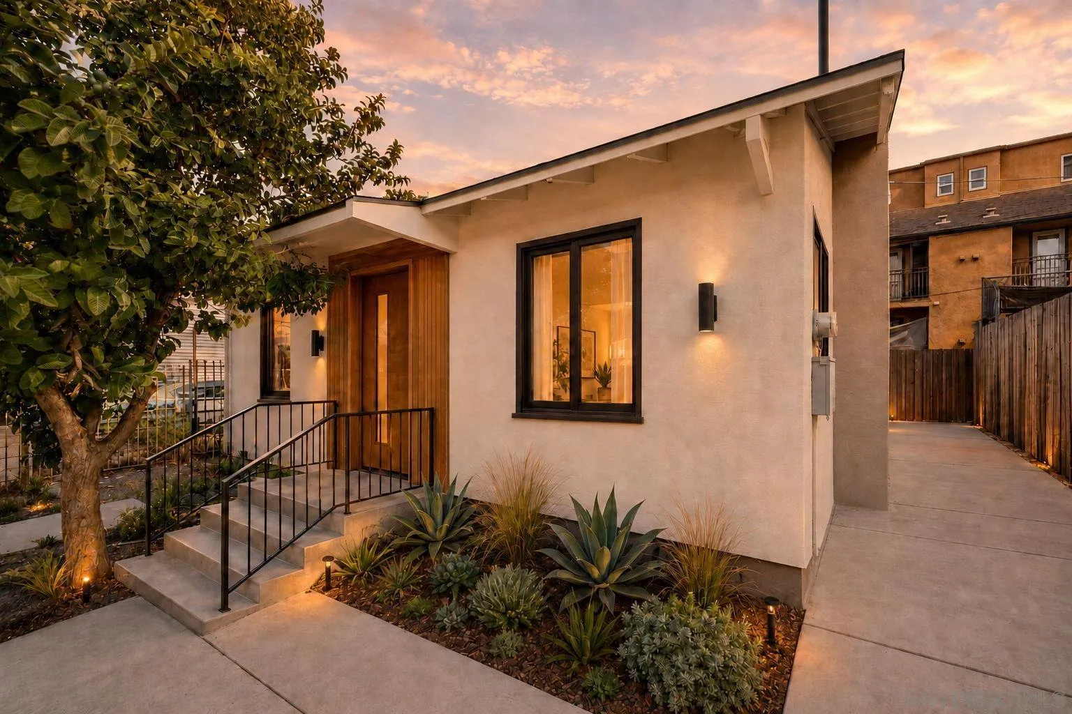 https://cdn.realtyfeed.com/cdn/127/260018855/d9771dc0ef4c40d9b36f17eb5318aee5.webp