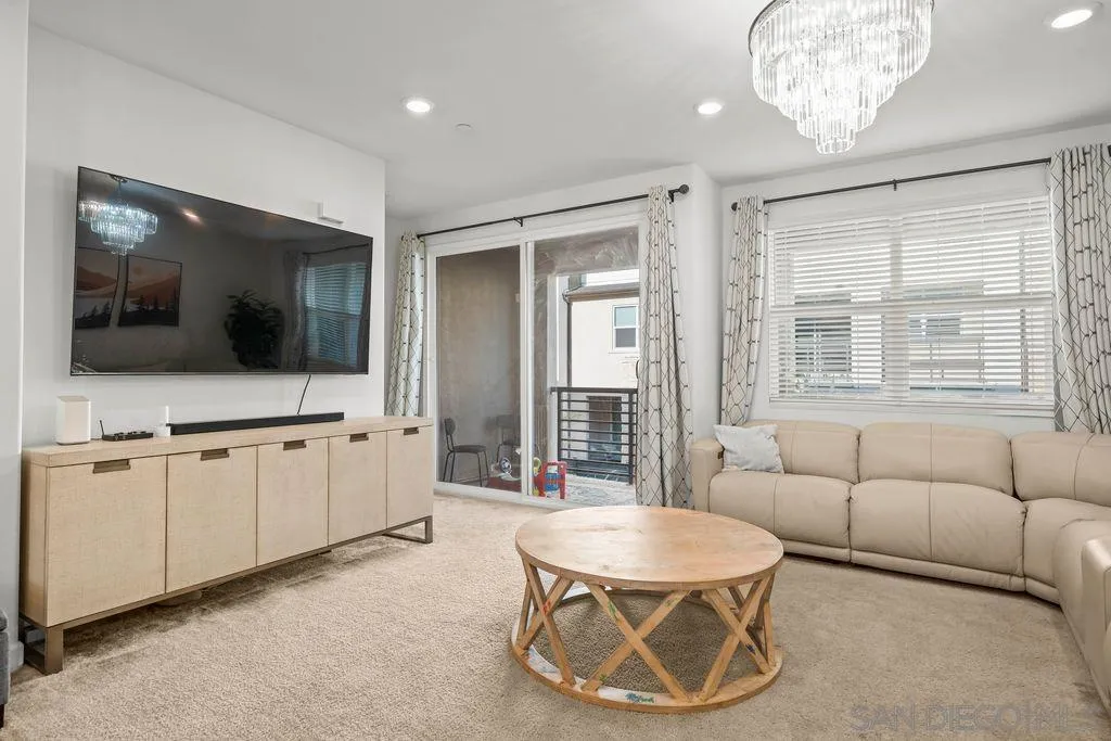 Photo #10: 260018857 Listing: Photo #10