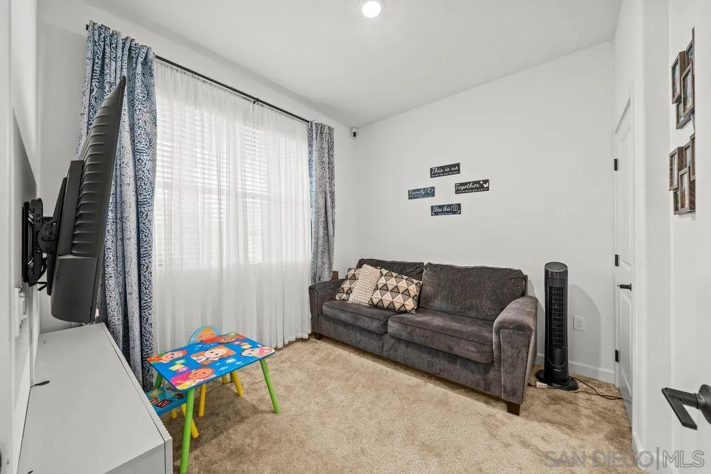 Photo #25: 260018857 Listing: Photo #25