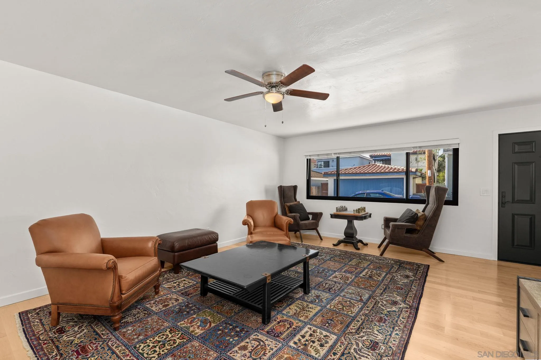 https://cdn.realtyfeed.com/cdn/127/260018859/0fa20b0c4c350dbe922bc9711b81baa9.webp